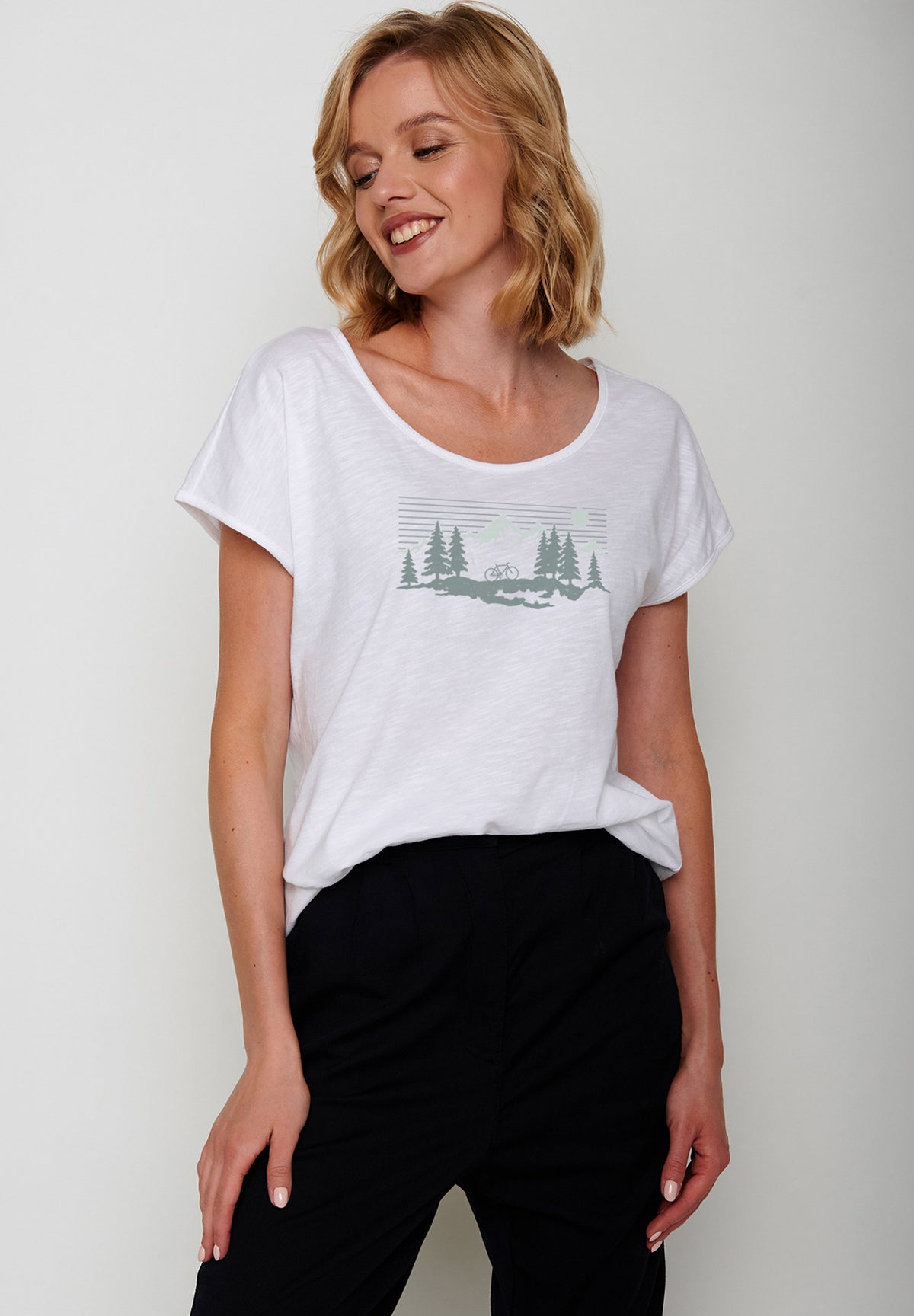 Weiß:  Sportliches T-Shirt aus Bio-Baumwolle für Damen [20026]
