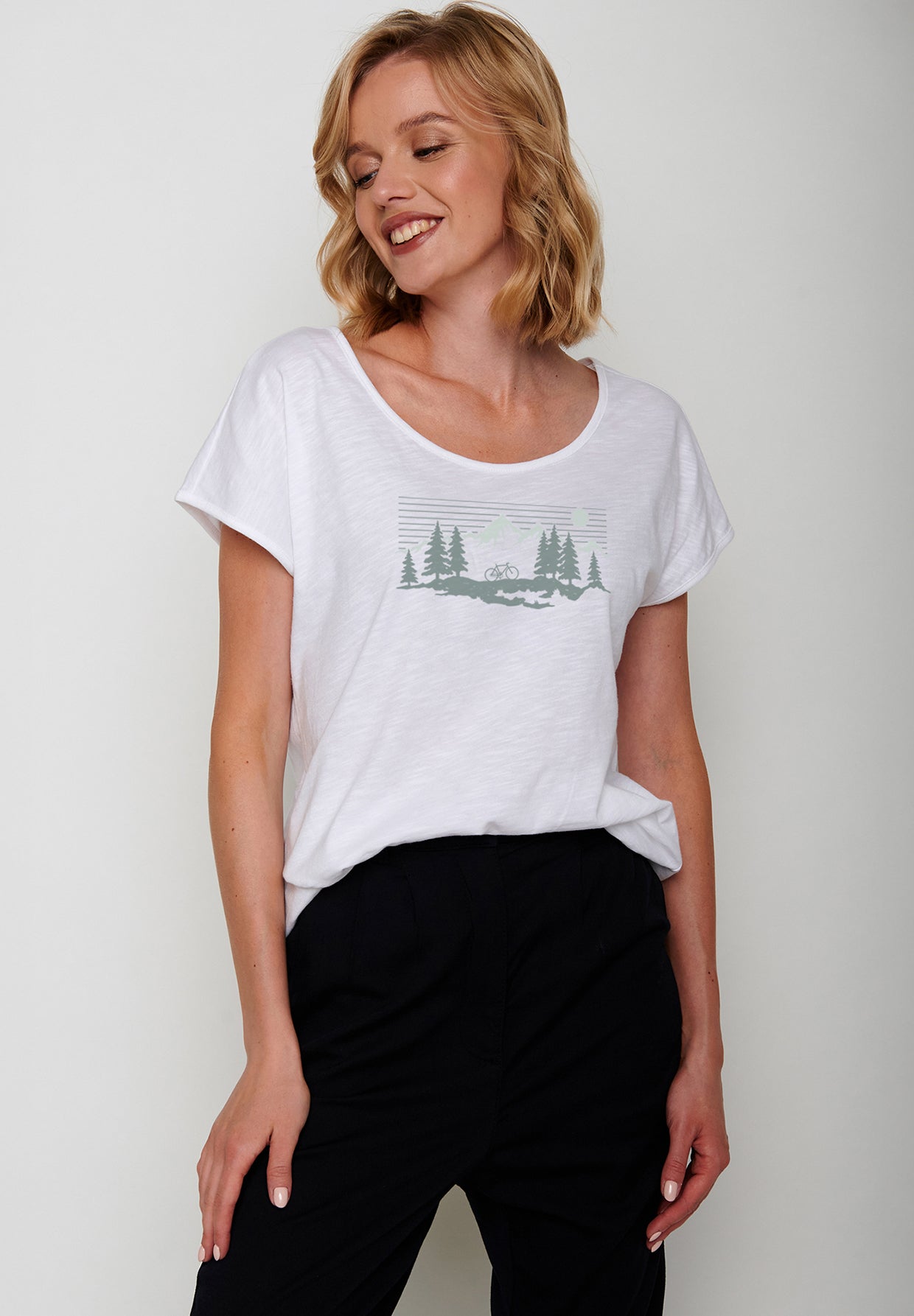 Weiß:  Sportliches T-Shirt aus Bio-Baumwolle für Damen [20026]