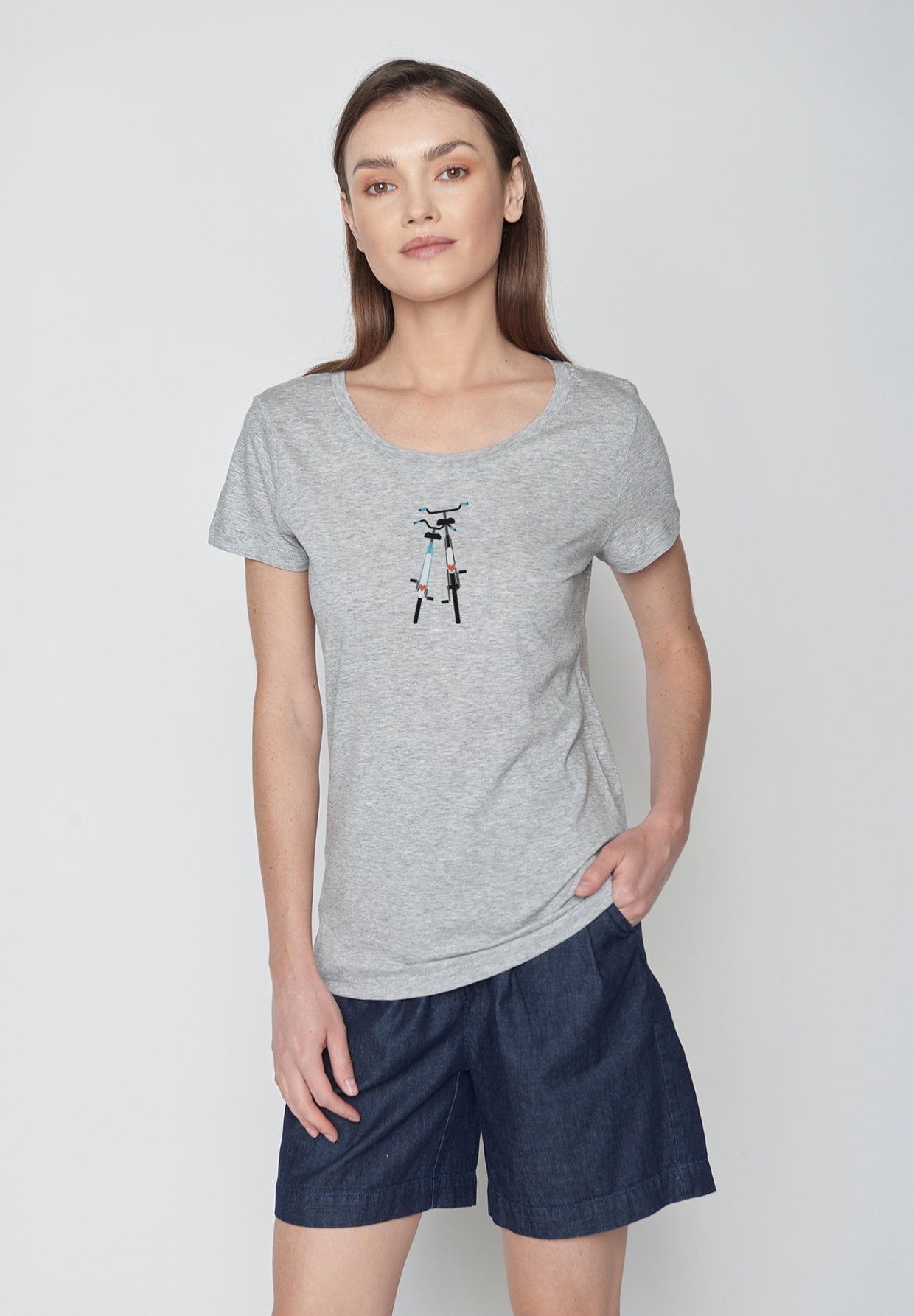 Heather Grey: Sportliches T-Shirt aus Bio-Baumwolle für Damen [20069]