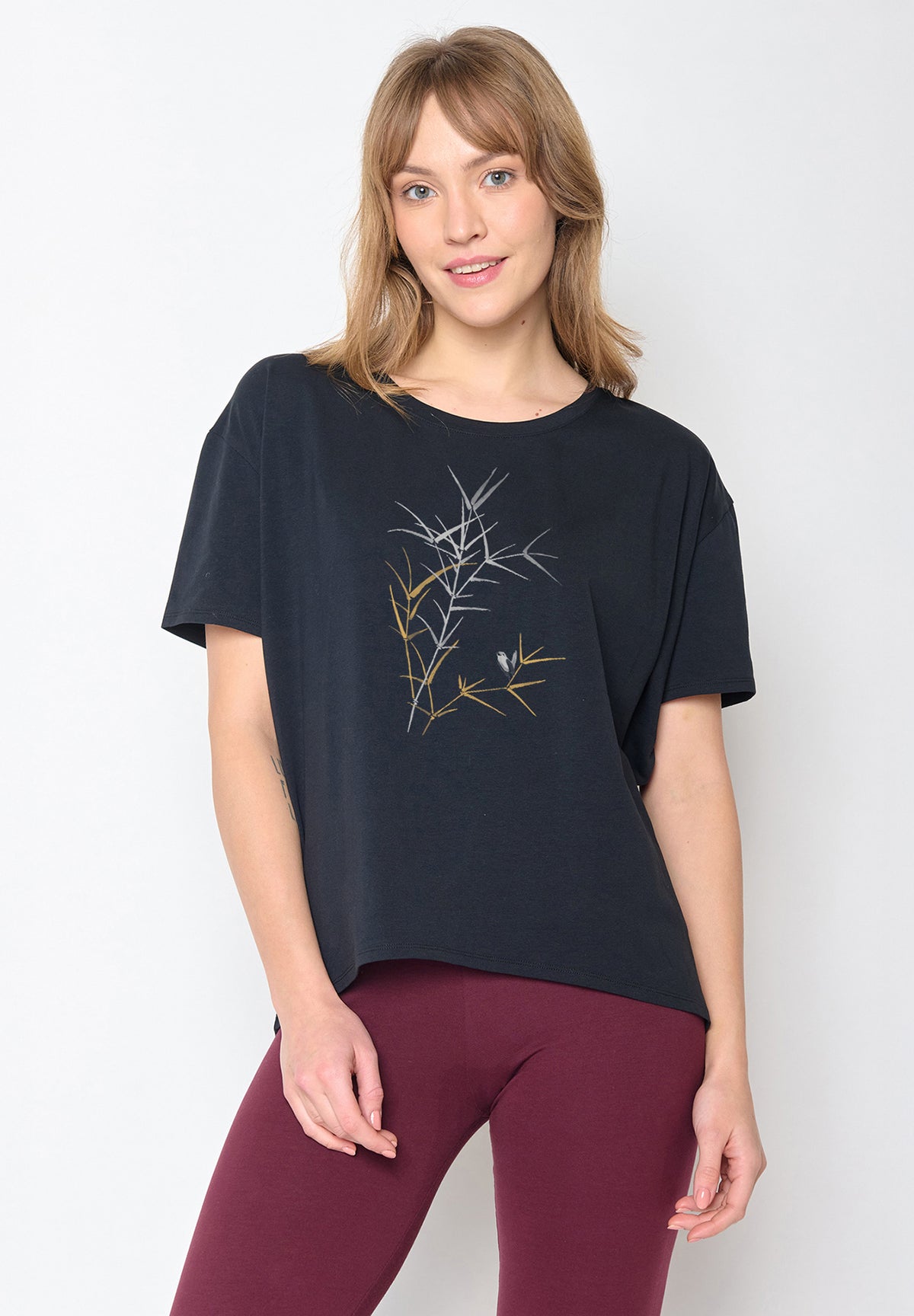 Schwarz:  Lässiges T-Shirt aus Bio-Baumwoll Mix für Damen [20131]