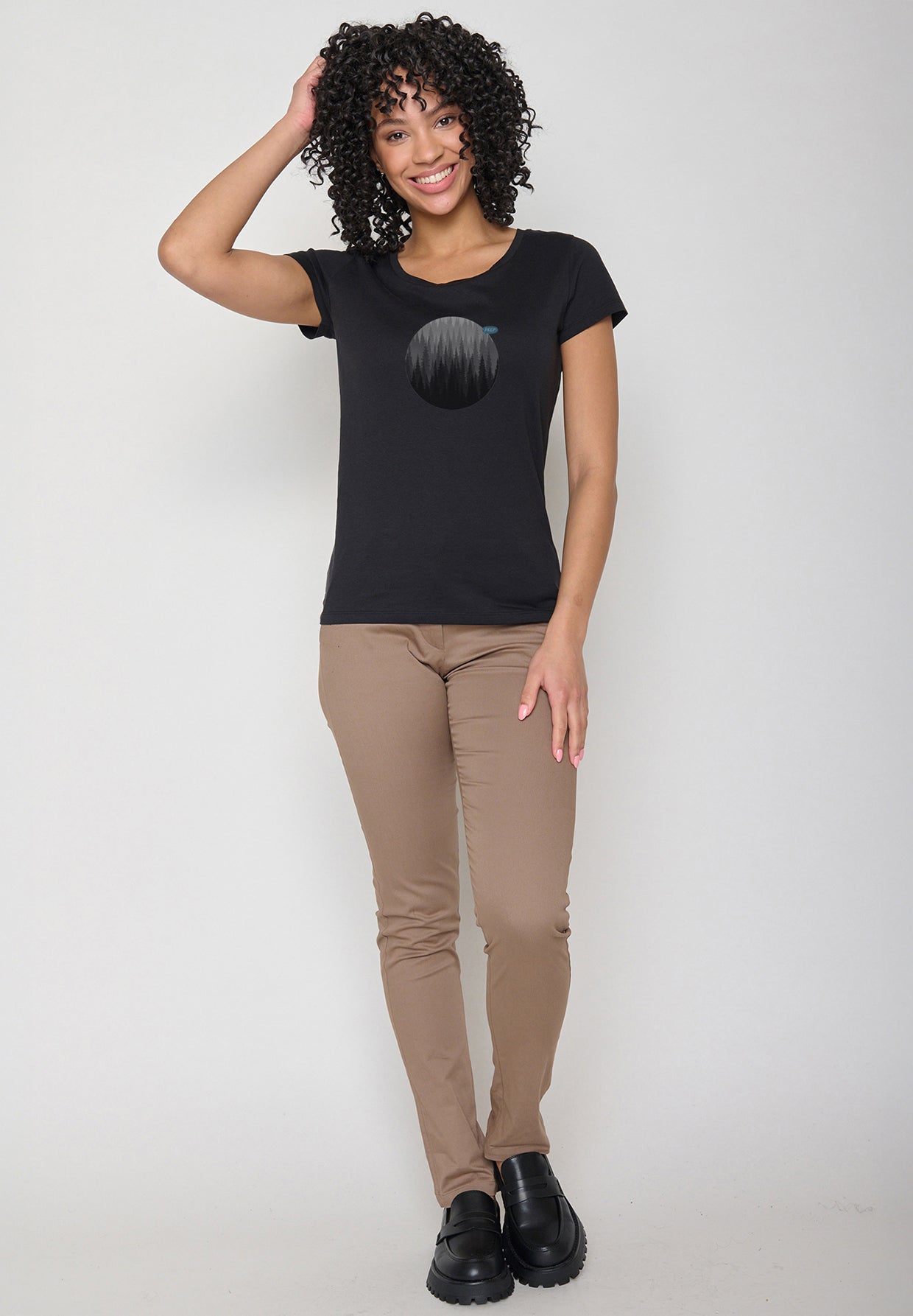 Black: Lässiges T-Shirt aus Bio-Baumwolle für Damen [20174]