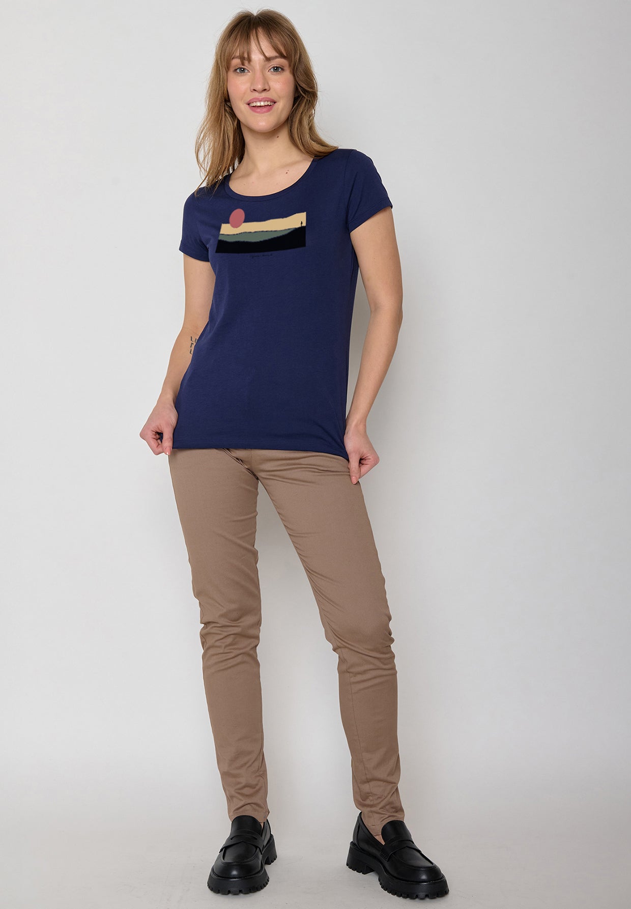 Navy: Lässiges T-Shirt aus Bio-Baumwolle für Damen [20234]