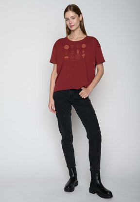 Red Berry: Lässiges T-Shirt aus Bio-Baumwoll-Mix für Damen [20315]