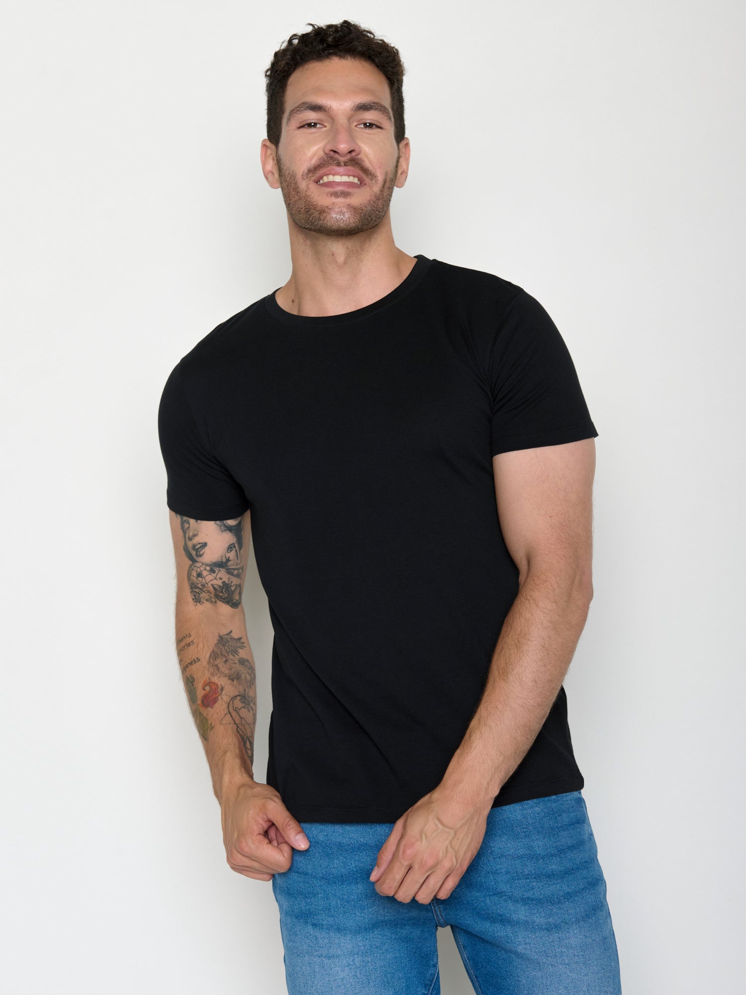 Schwarz:  Sportliches T-Shirt aus Bio-Baumwolle für Herren [20450]