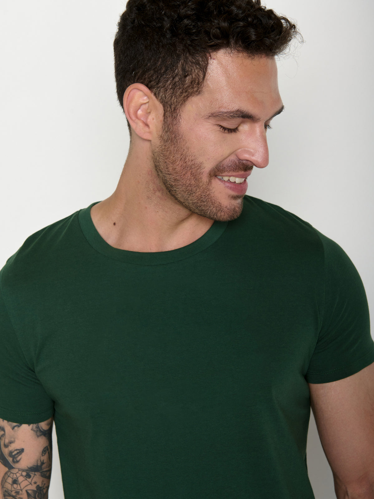 Grün:  Sportliches T-Shirt aus Bio-Baumwolle für Herren [20461]