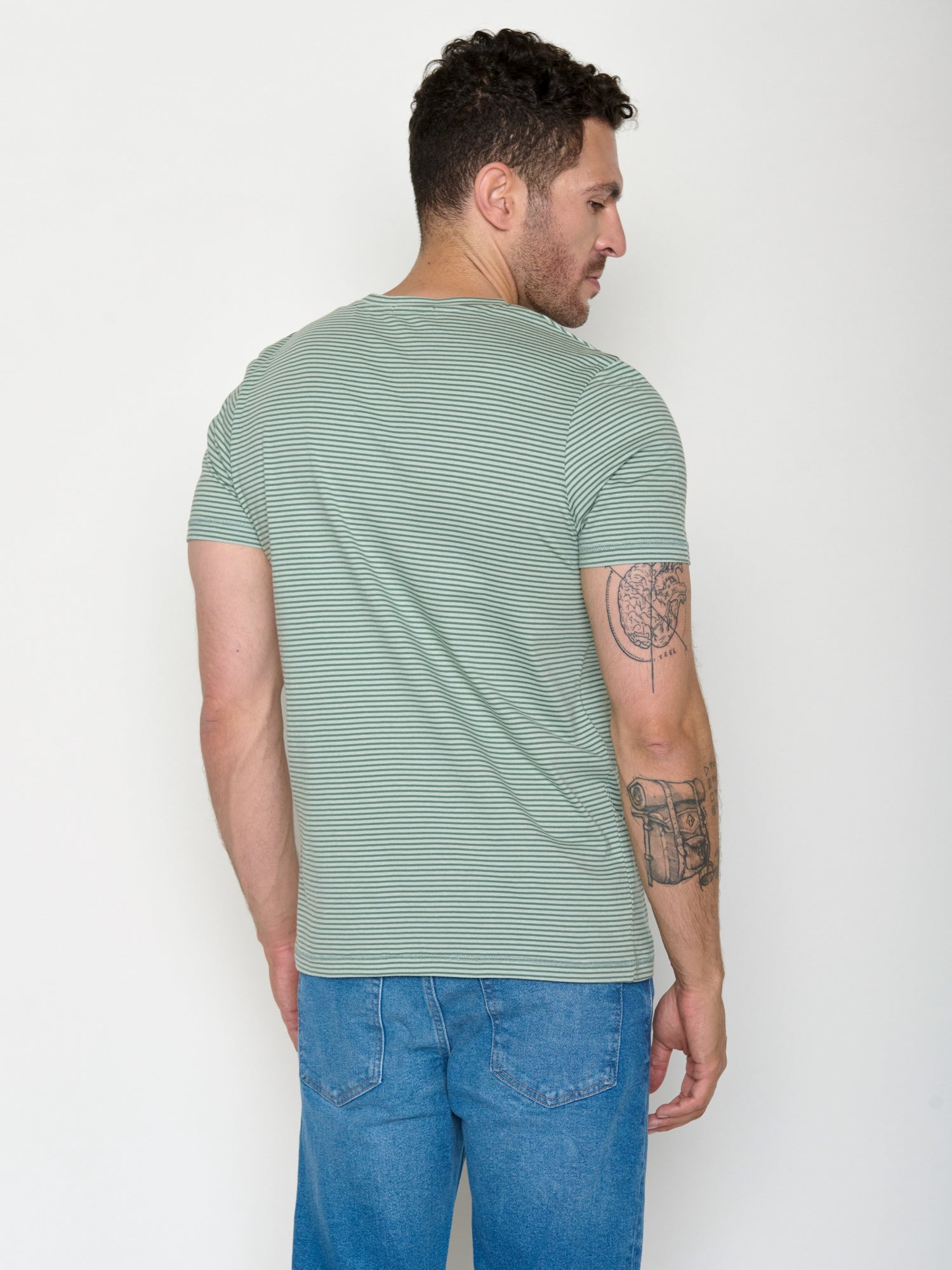 Bamboo Stripes: Sportliches T-Shirt aus Bio-Baumwolle für Herren [20517]