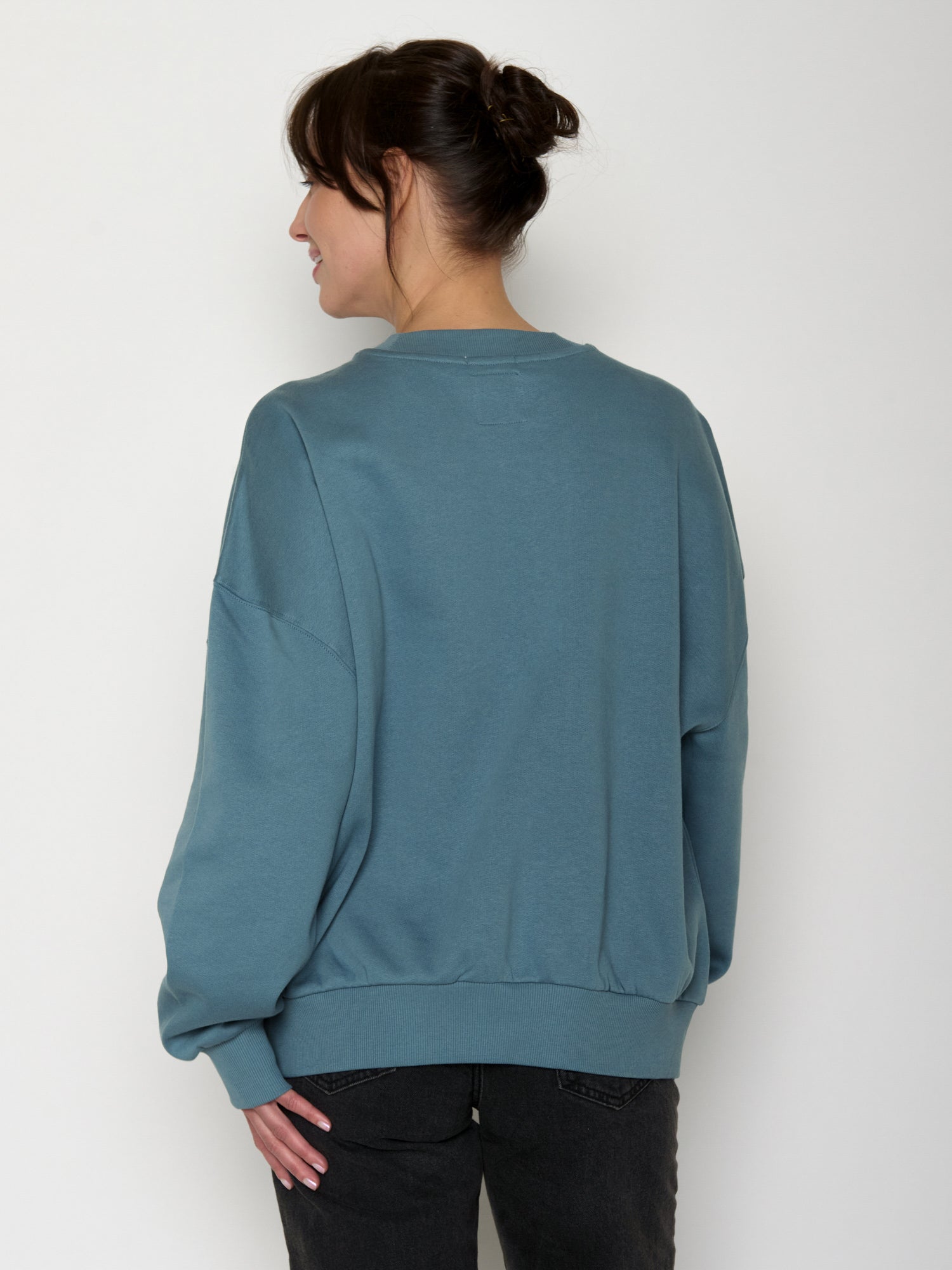 Vintage Blue: Lässiges Sweatshirt aus Bio-Baumwolle für Damen [20707]