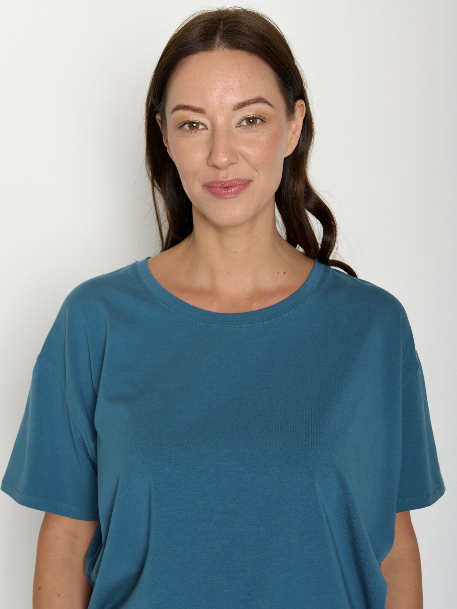 True Blue: Lässiges T-Shirt aus Bio-Baumwoll-Mix für Damen [20722]