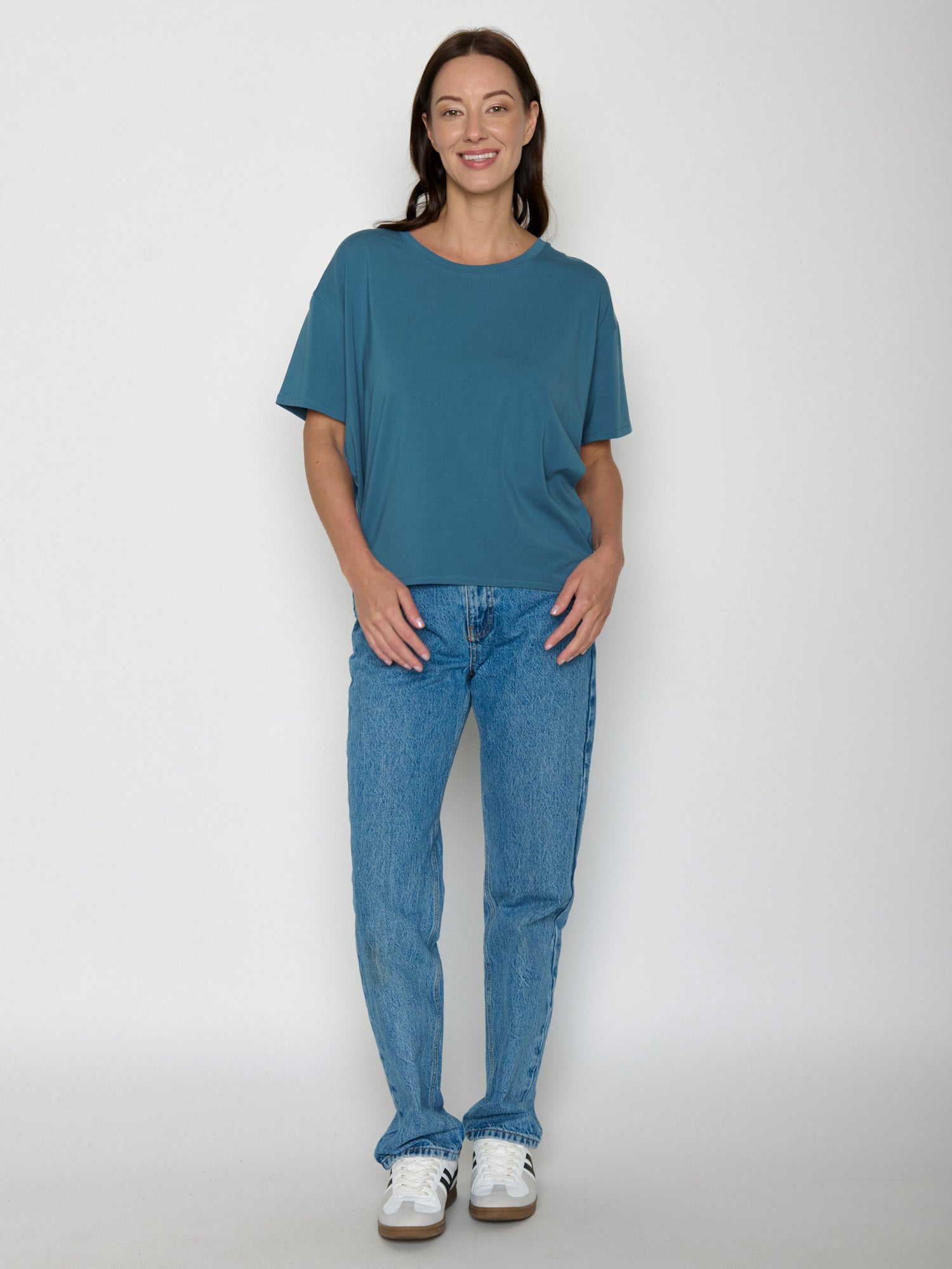 True Blue: Lässiges T-Shirt aus Bio-Baumwoll-Mix für Damen [20723]