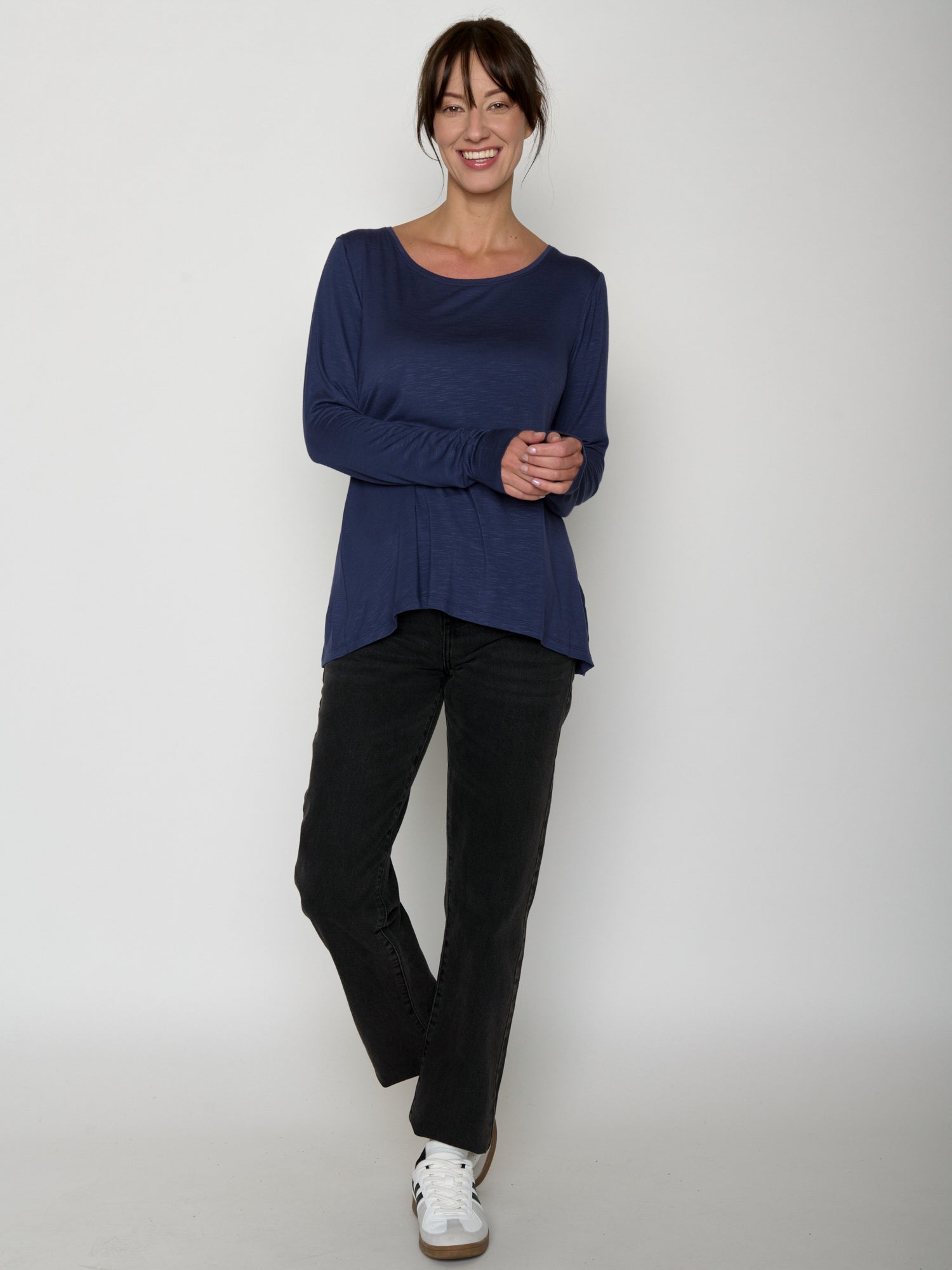 Navy: Lässiges Longsleeve aus Viskose (LENZING™ ECOVERO™) Mix für Damen [20798]