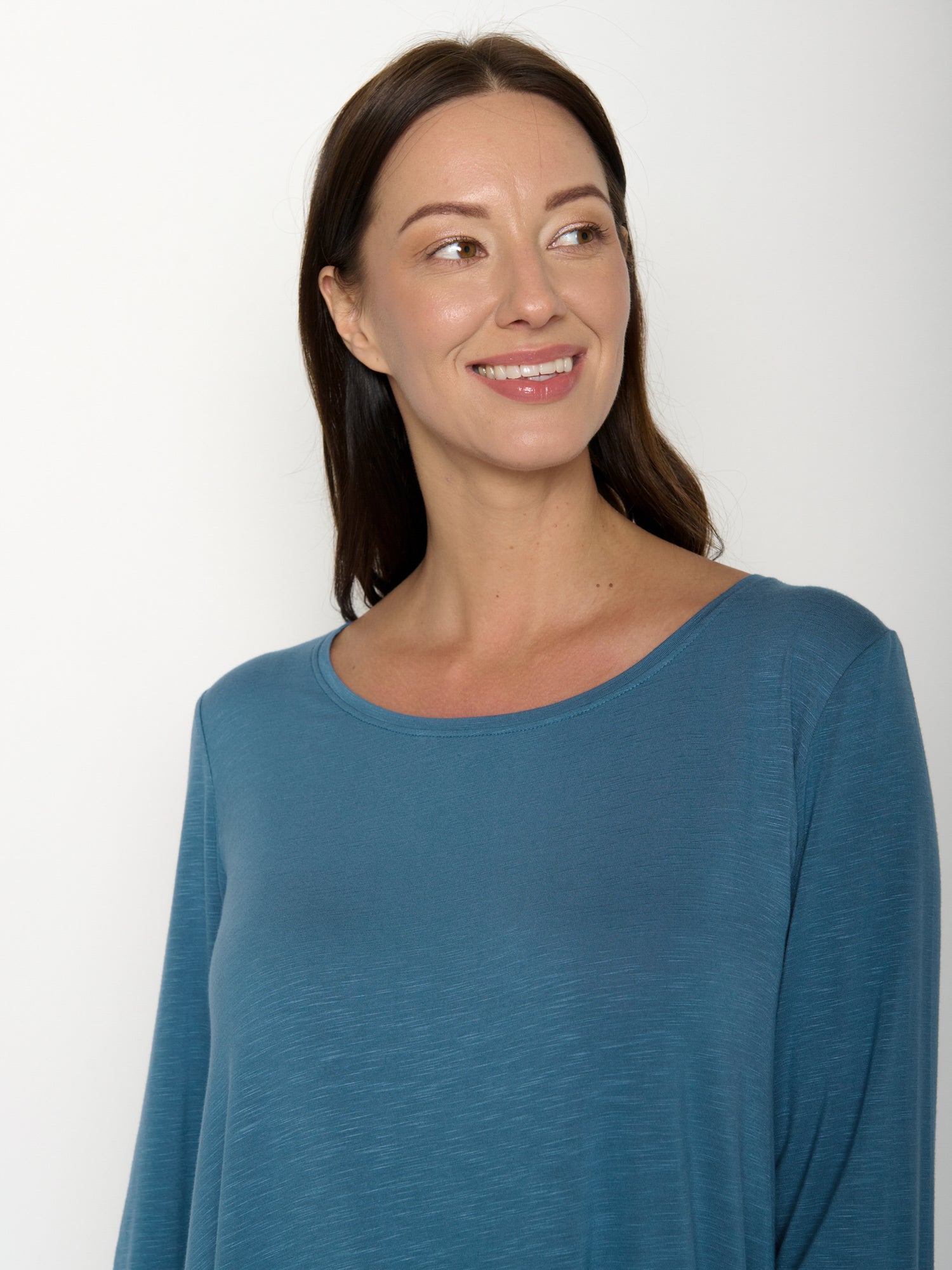 True Blue: Lässiges Longsleeve aus Viskose (LENZING™ ECOVERO™) Mix für Damen [20802]