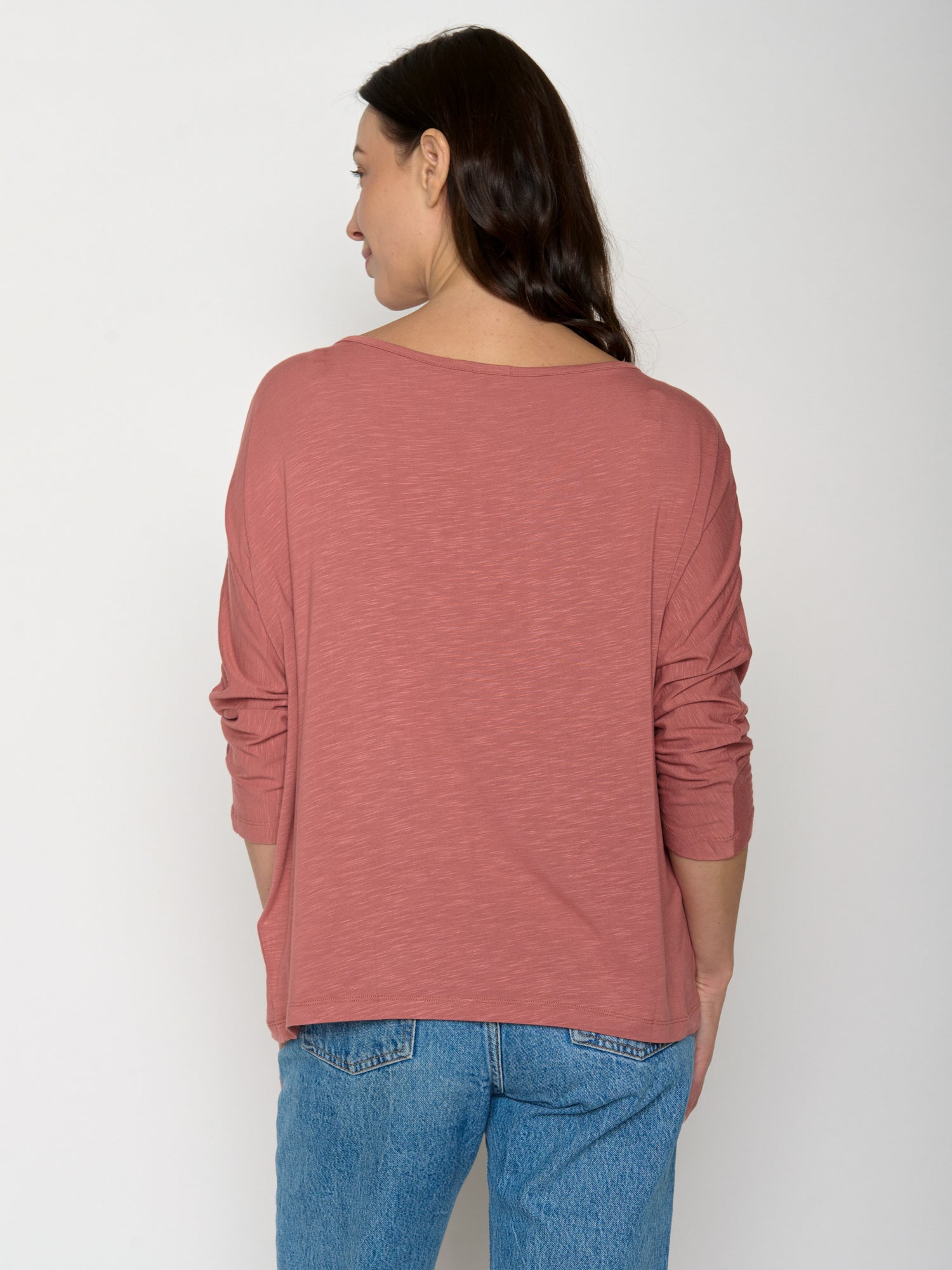 Dark Rose: Gemütliches Longsleeve aus Viskose (LENZING™ ECOVERO™) Mix für Damen [20856]