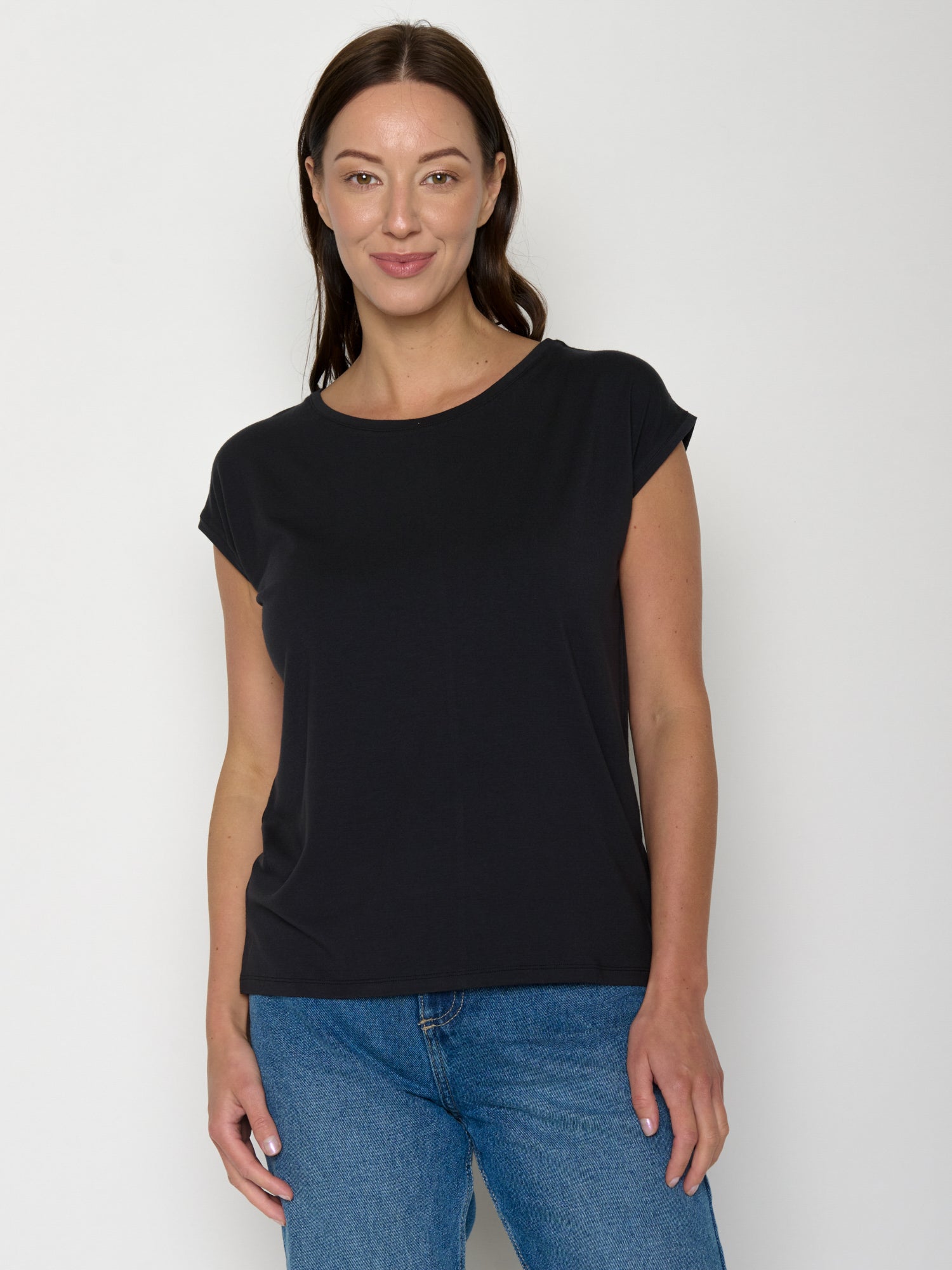 Black: Lässiges Shirt aus LENZING™ TENCEL™ Mix für Damen [20878]