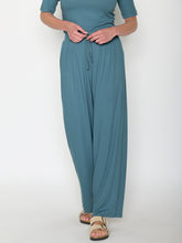 Vintage Blue: Lässige Hose aus LENZING™ ECOVERO™ für Damen [20946]