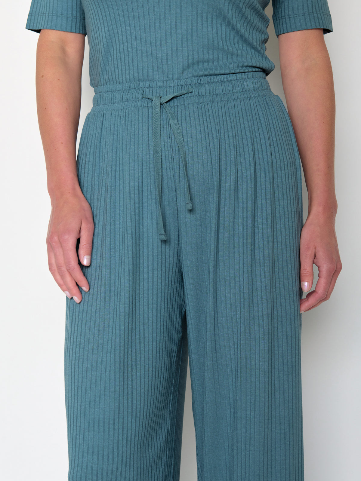 Vintage Blue: Lässige Hose aus LENZING™ ECOVERO™ für Damen [20947]