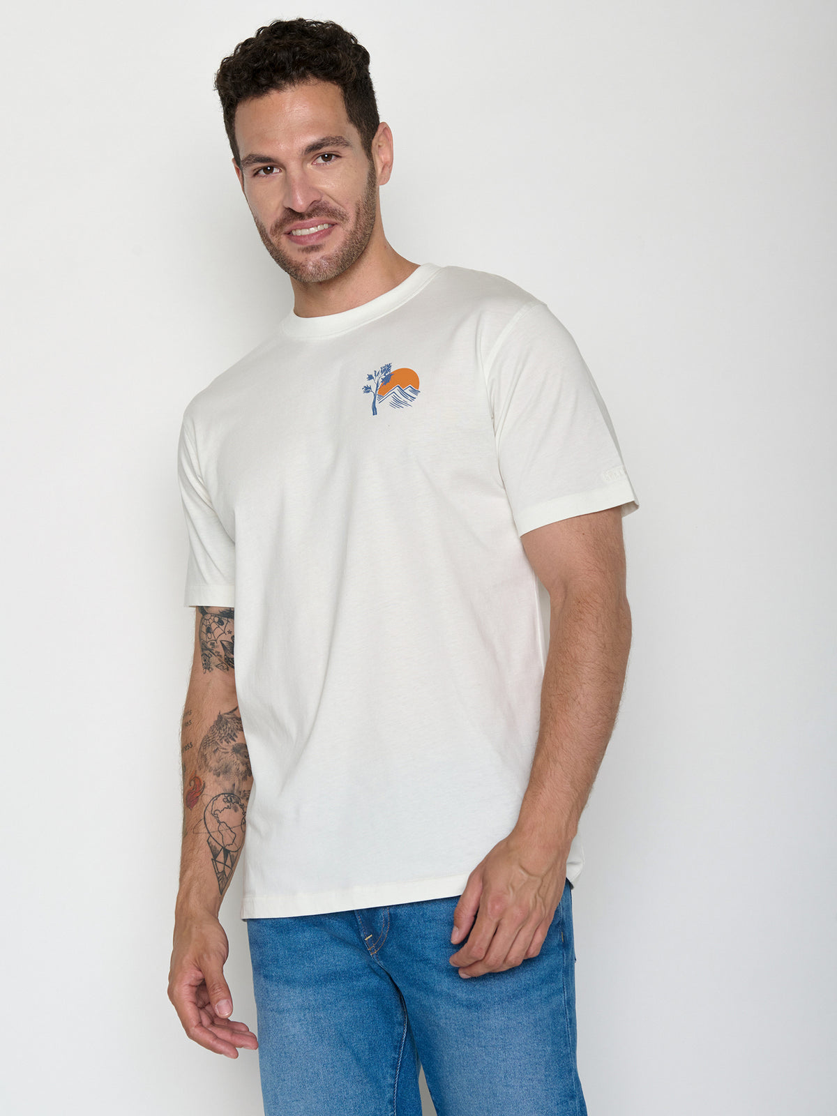 Moonstone: Lässiges Oversize-T-Shirt aus Bio-Baumwolle für Herren [21502]