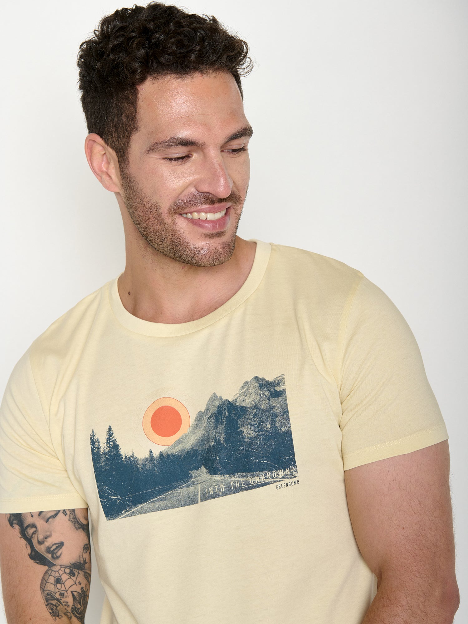 Vanilla Ice: Sportliches T-Shirt aus Bio-Baumwolle für Herren [21510]