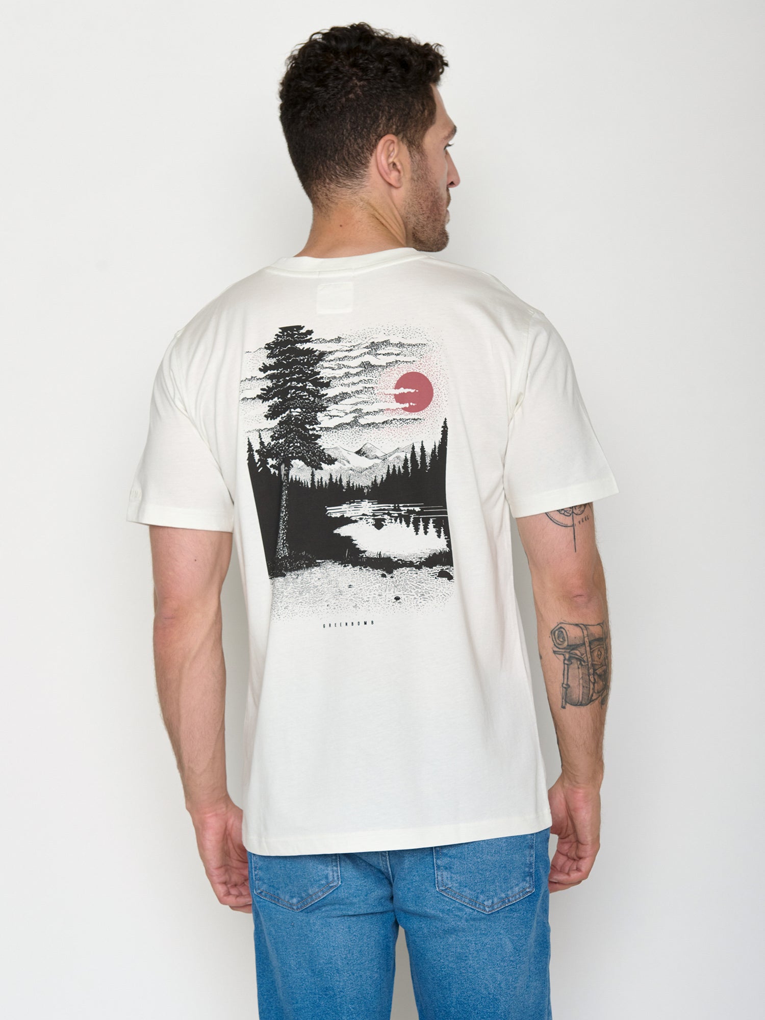 Moonstone: Lässiges Oversize-T-Shirt aus Bio-Baumwolle für Herren [21550]