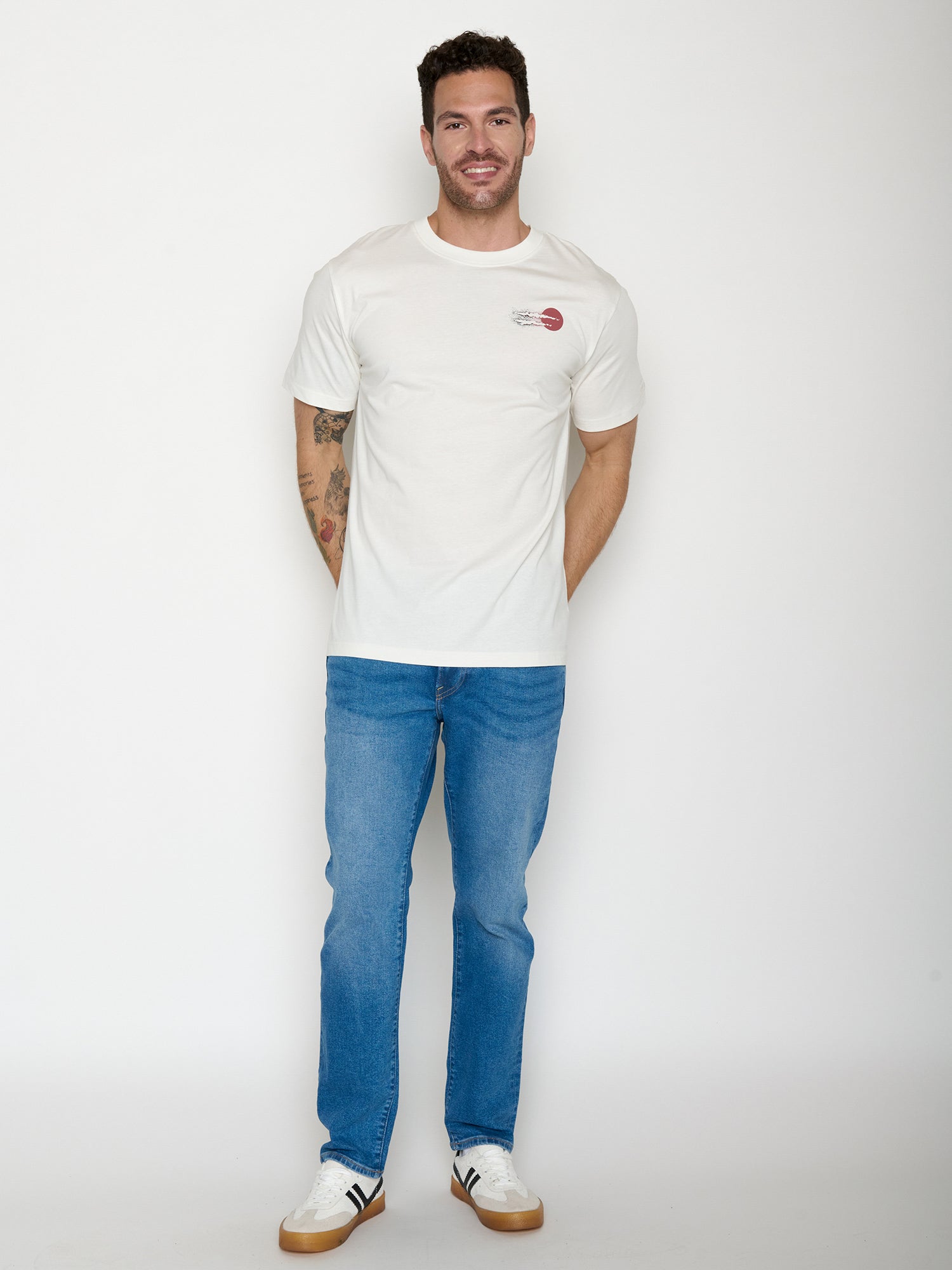 Moonstone: Lässiges Oversize-T-Shirt aus Bio-Baumwolle für Herren [21552]