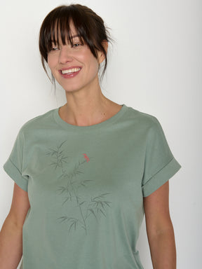 Pale Green: Sportliches T-Shirt aus Bio-Baumwolle mit Rollup Sleeve für Damen [21588]