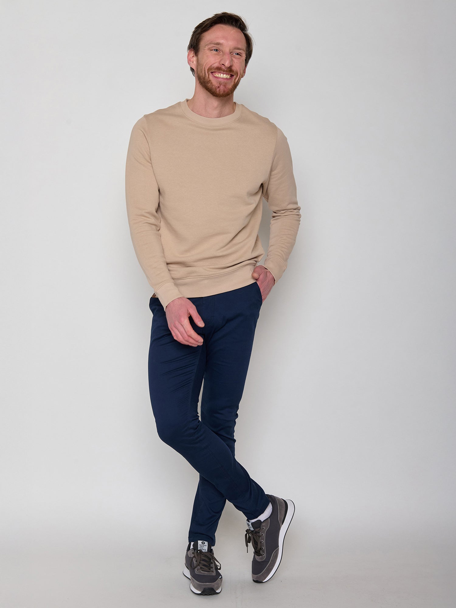 Navy: Gemütliche Chino aus Bio-Baumwoll Mix für Herren [21712]