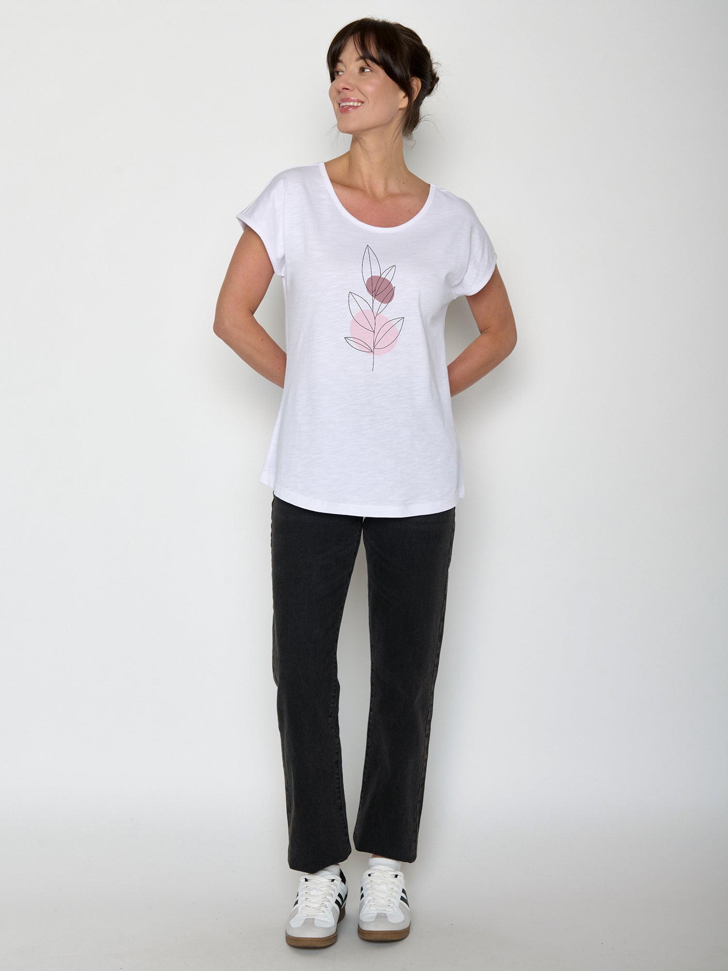 White: Lässiges T-Shirt aus Bio-Baumwolle für Damen [21967]