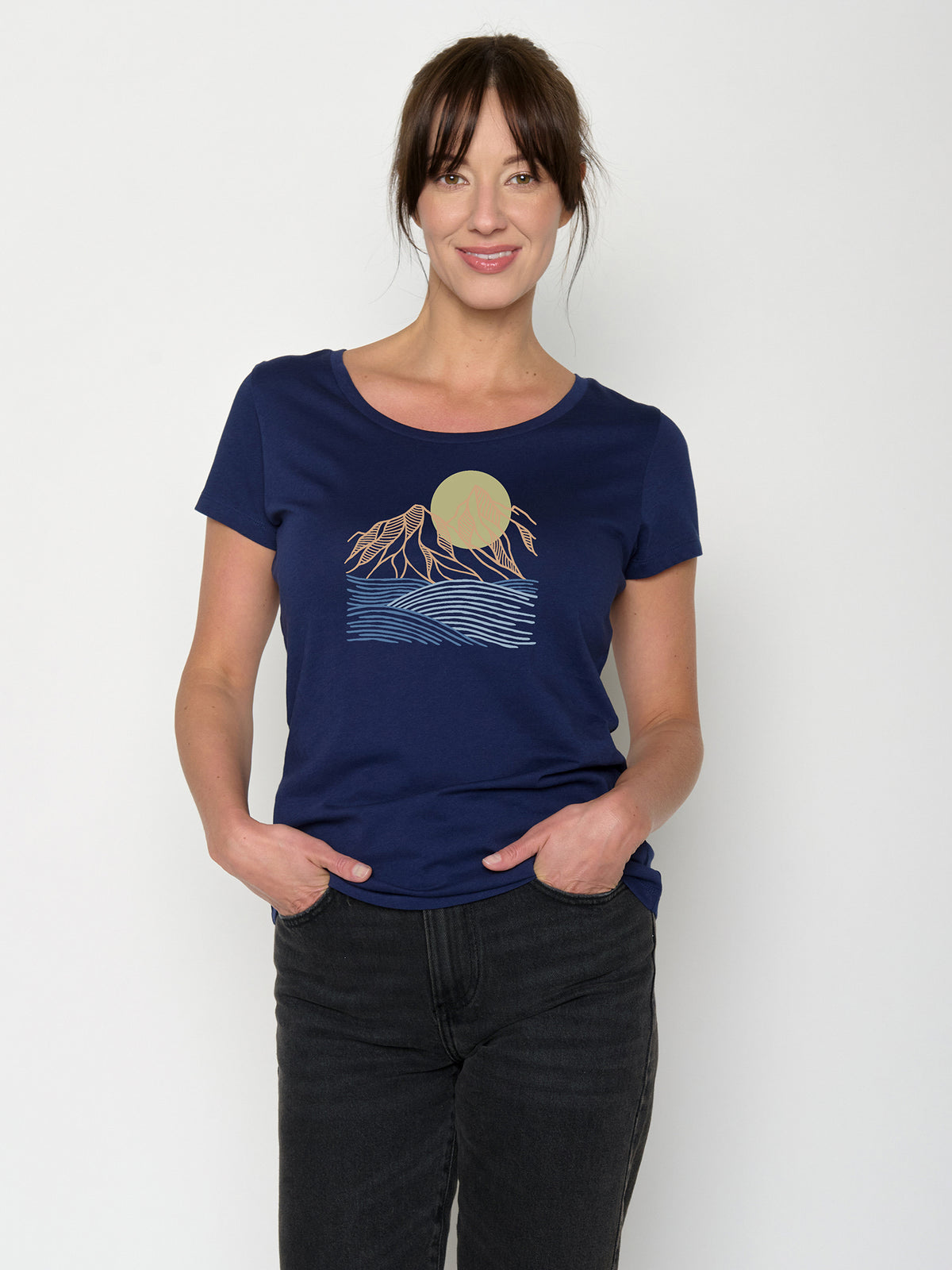 Navy: Sportliches T-Shirt aus Bio-Baumwolle für Damen [21986]