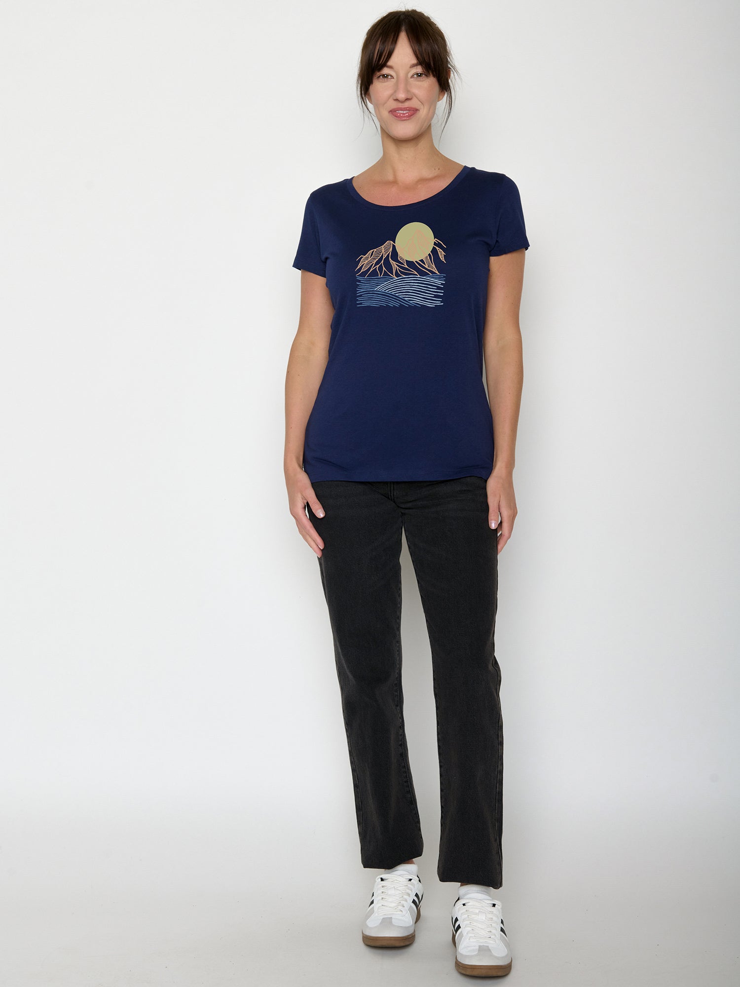 Navy: Sportliches T-Shirt aus Bio-Baumwolle für Damen [21988]