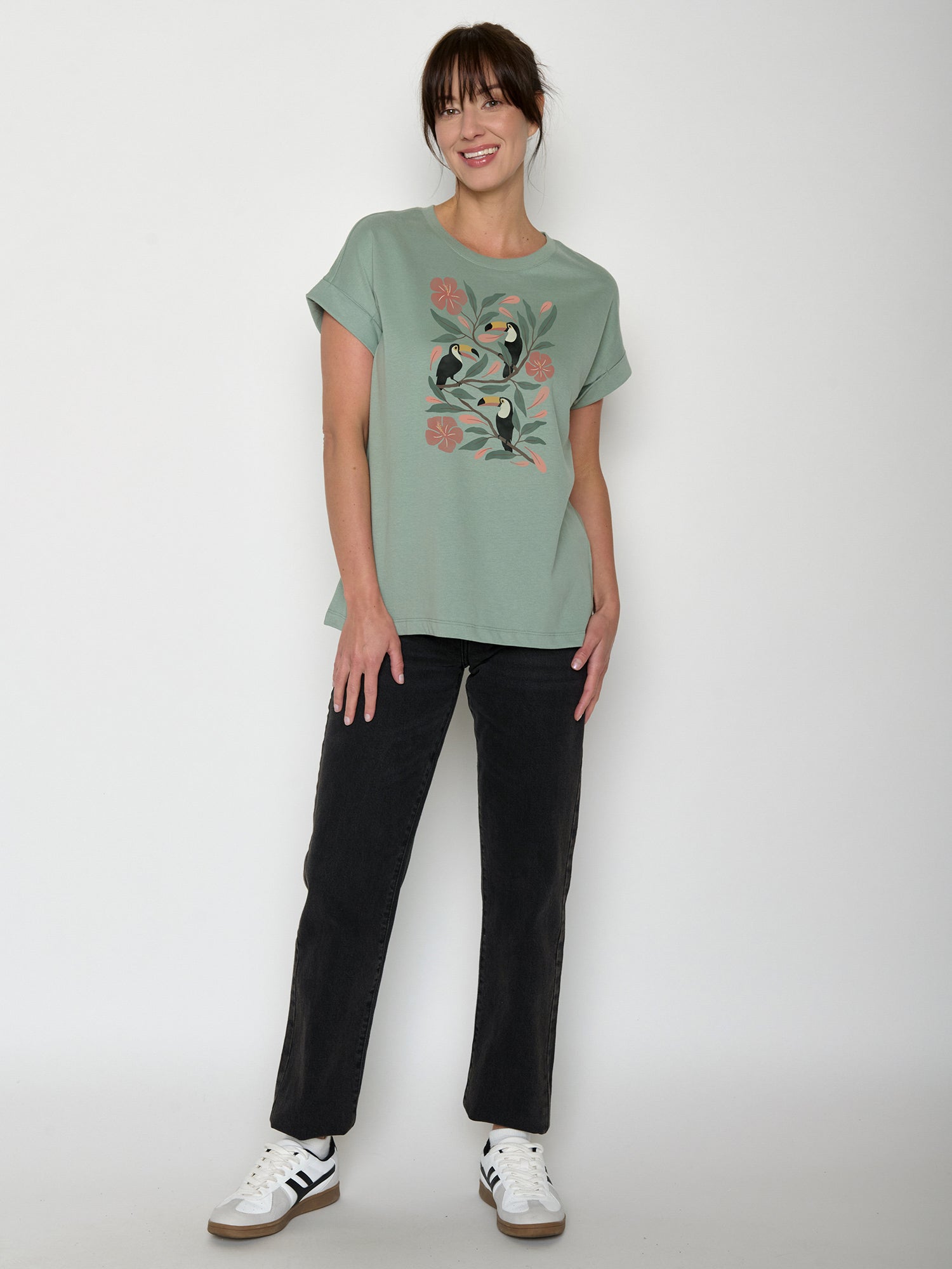 Pale Green: Sportliches T-Shirt aus Bio-Baumwolle mit Rollup Sleeve für Damen [22021]