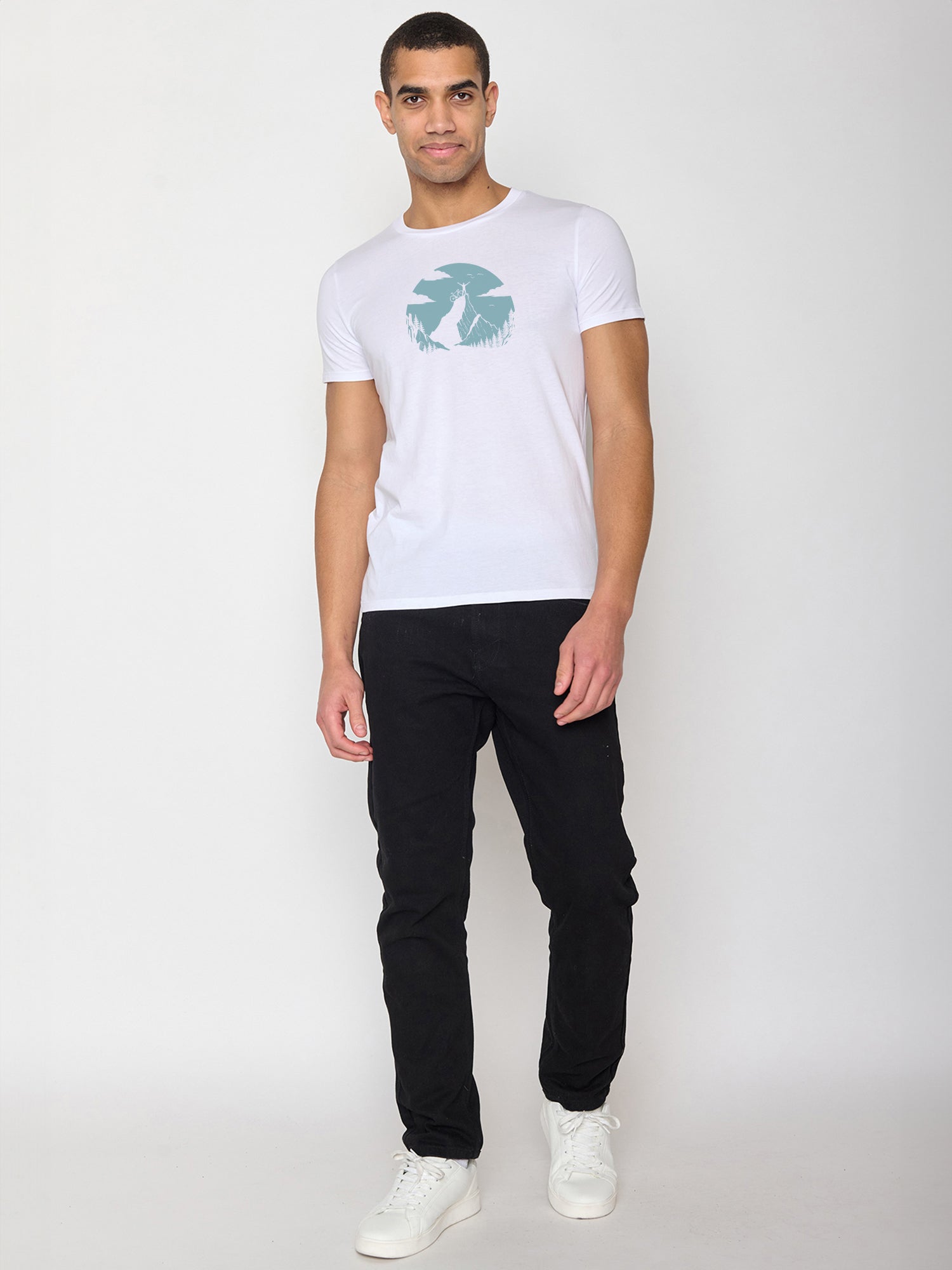 White: Sportliches T-Shirt aus Bio-Baumwolle für Herren [22117]