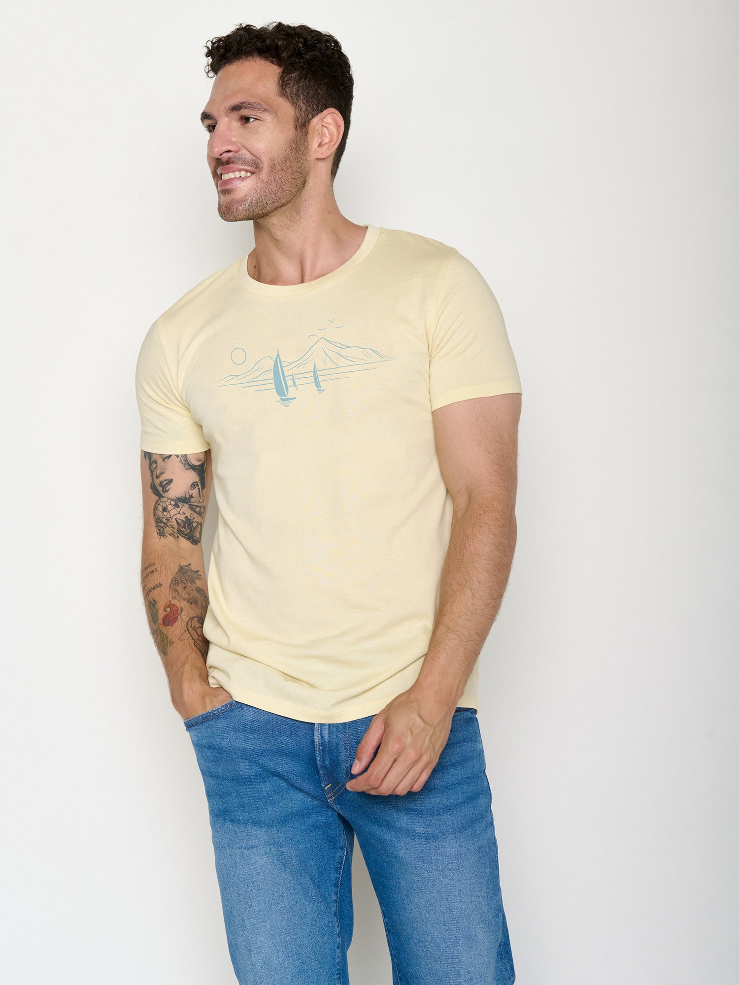 Vanilla Ice: Sportliches T-Shirt aus Bio-Baumwolle für Herren [22132]