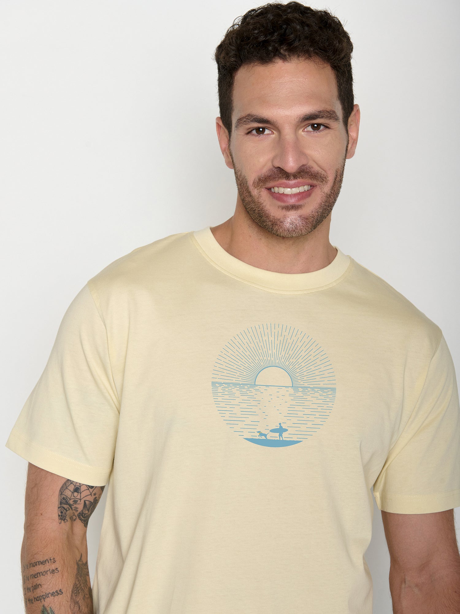 Vanilla Ice: Lässiges Oversize-T-Shirt aus Bio-Baumwolle für Herren [22145]