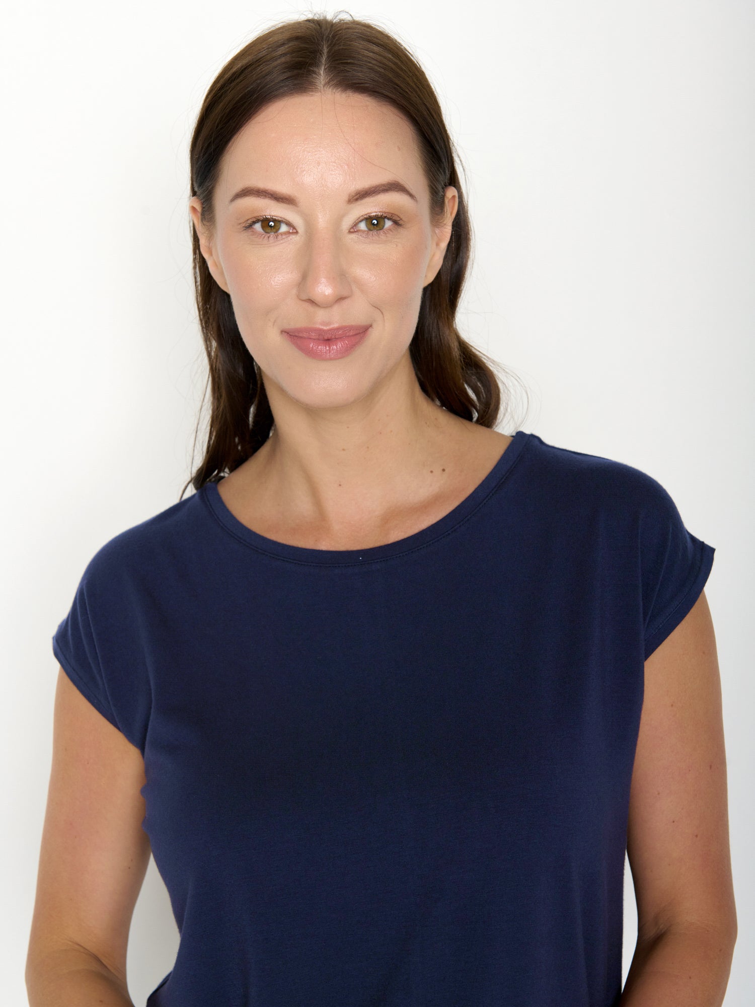 Navy: Lässiges Shirt aus LENZING™ TENCEL™ Mix für Damen [22175]