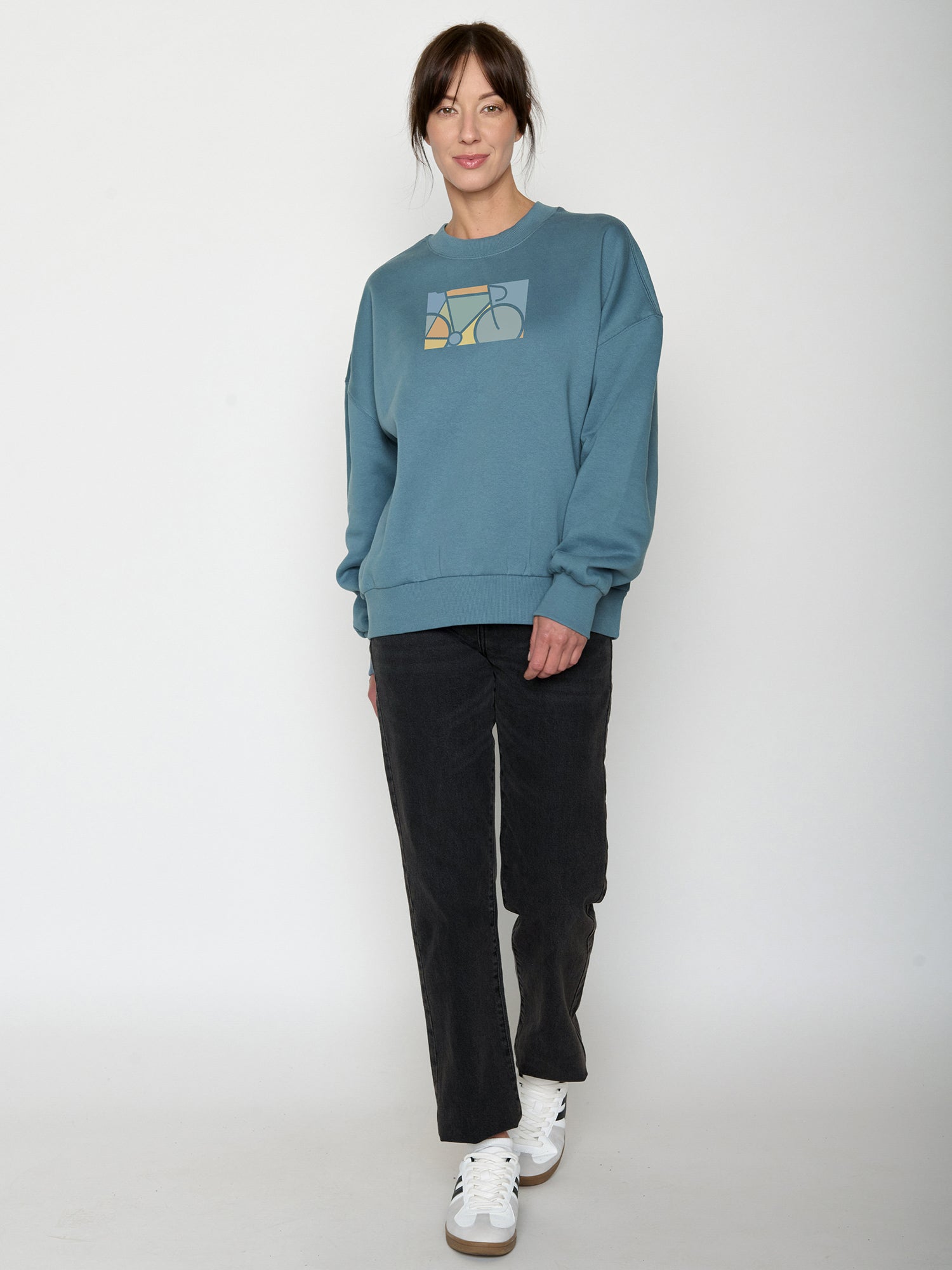 Vintage Blue: Lässiges Sweatshirt aus Bio-Baumwolle für Damen [22234]