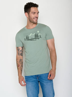 Soft Sage: Sportliches T-Shirt aus Bio-Baumwolle für Herren [22411]