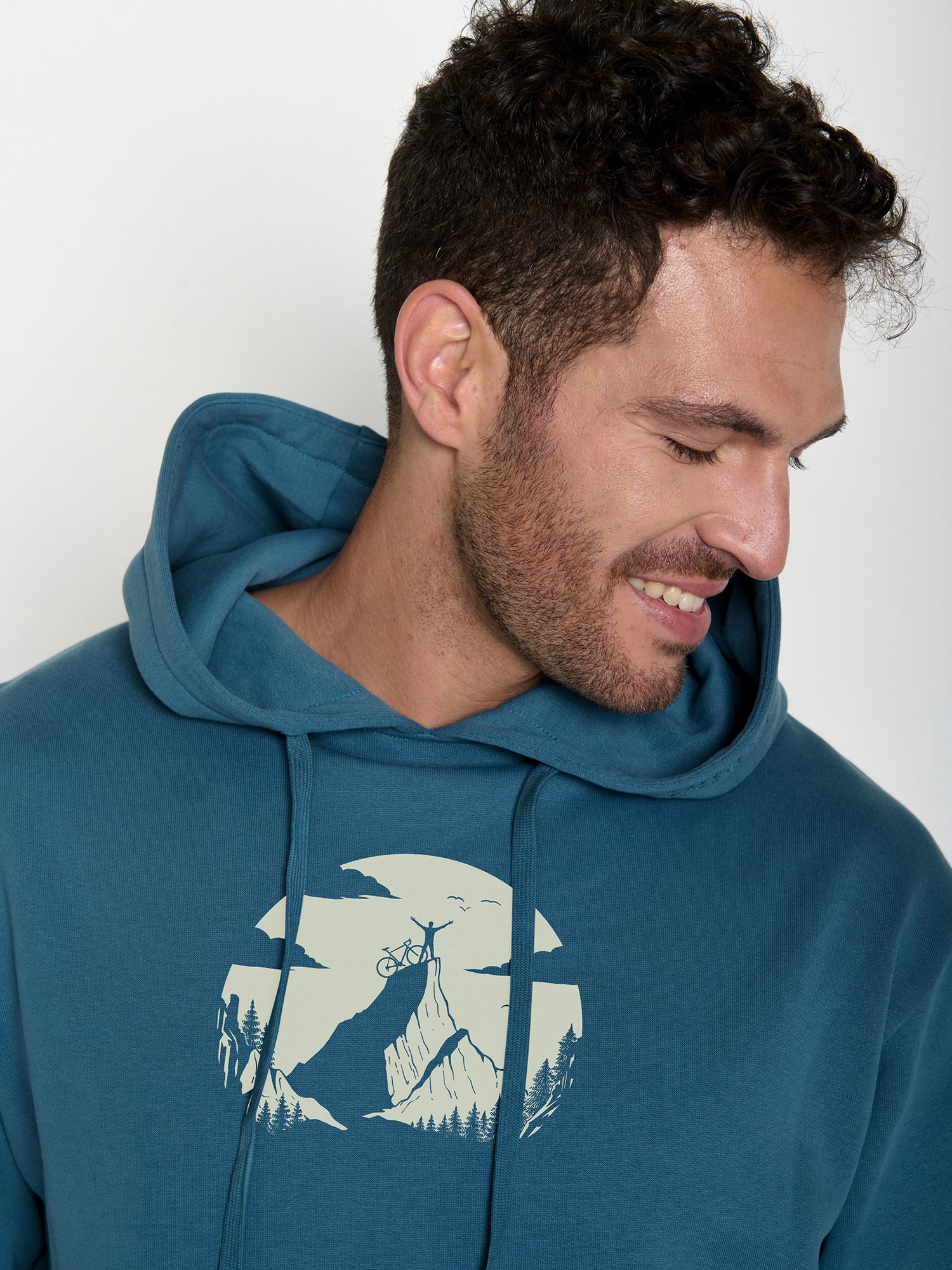 Tidal Blue: Gemütlicher Hoodie aus Bio-Baumwolle für Herren [22431]