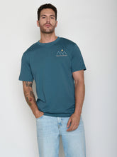 Tidal Blue: Lässiges Oversize-T-Shirt aus Bio-Baumwolle für Herren [22436]