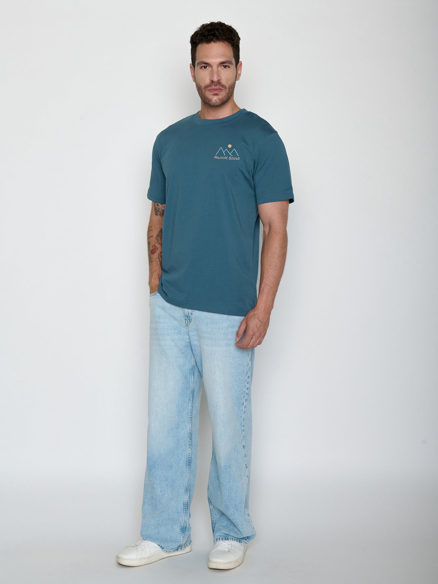 Tidal Blue: Lässiges Oversize-T-Shirt aus Bio-Baumwolle für Herren [22438]