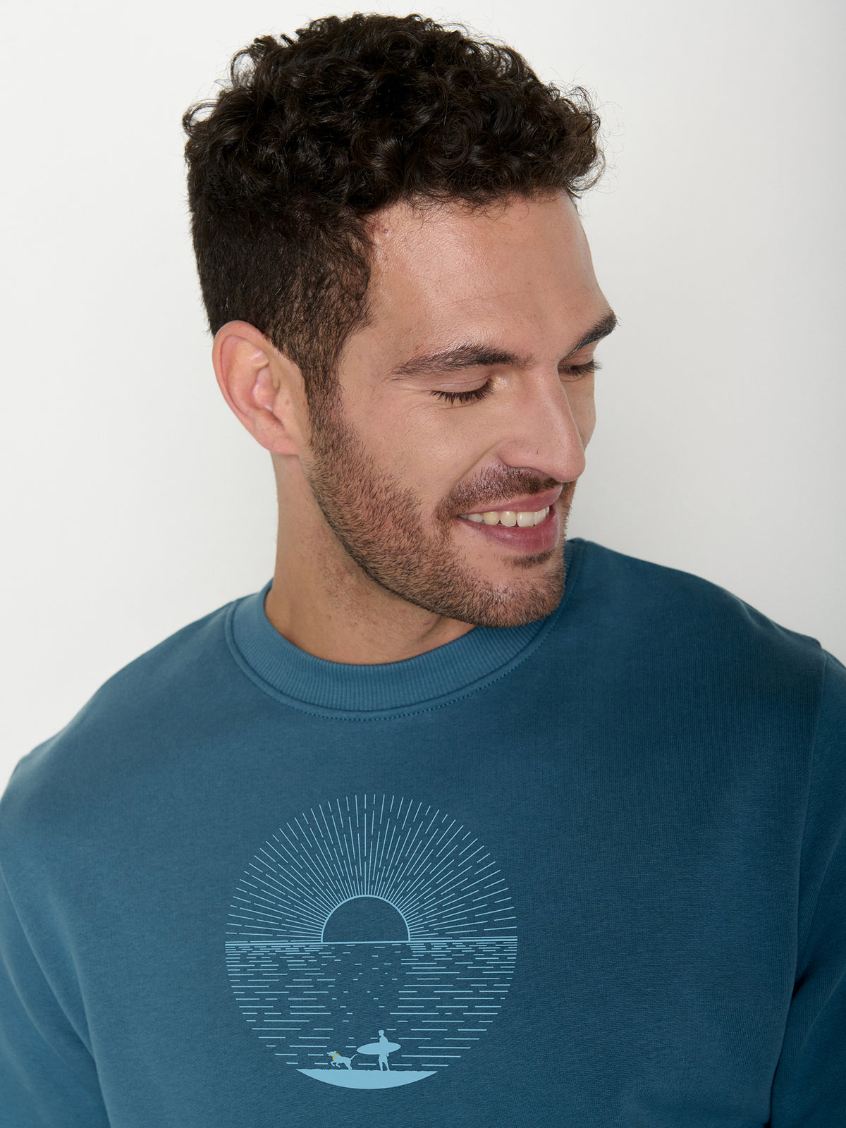 Tidal Blue: Gemütliches Sweatshirt aus Bio-Baumwolle für Herren [22458]
