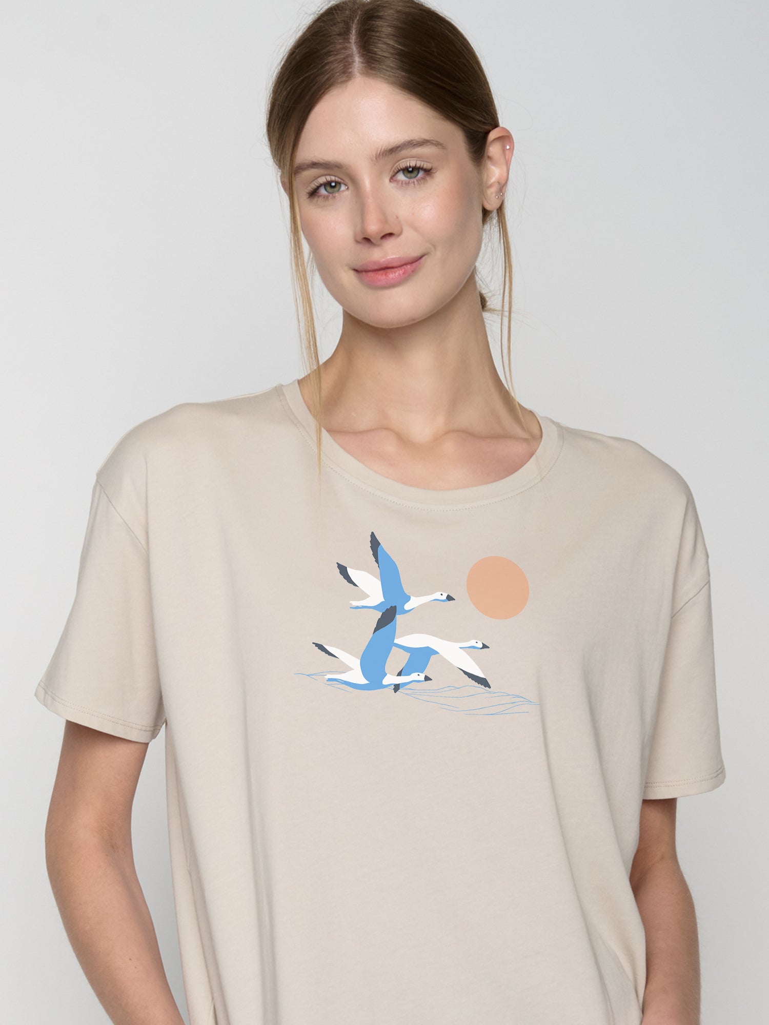 Weiß:  Lässiges T-Shirt aus Bio-Baumwoll Mix für Damen [22676]