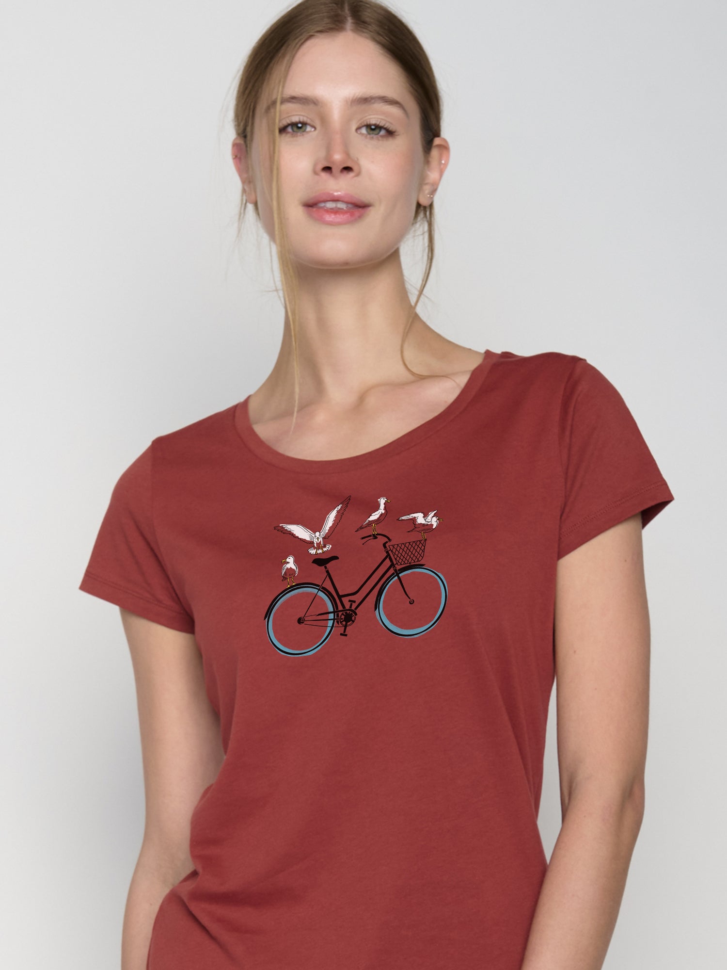 Dusty Berry: Sportliches T-Shirt aus Bio-Baumwolle für Damen [22840]