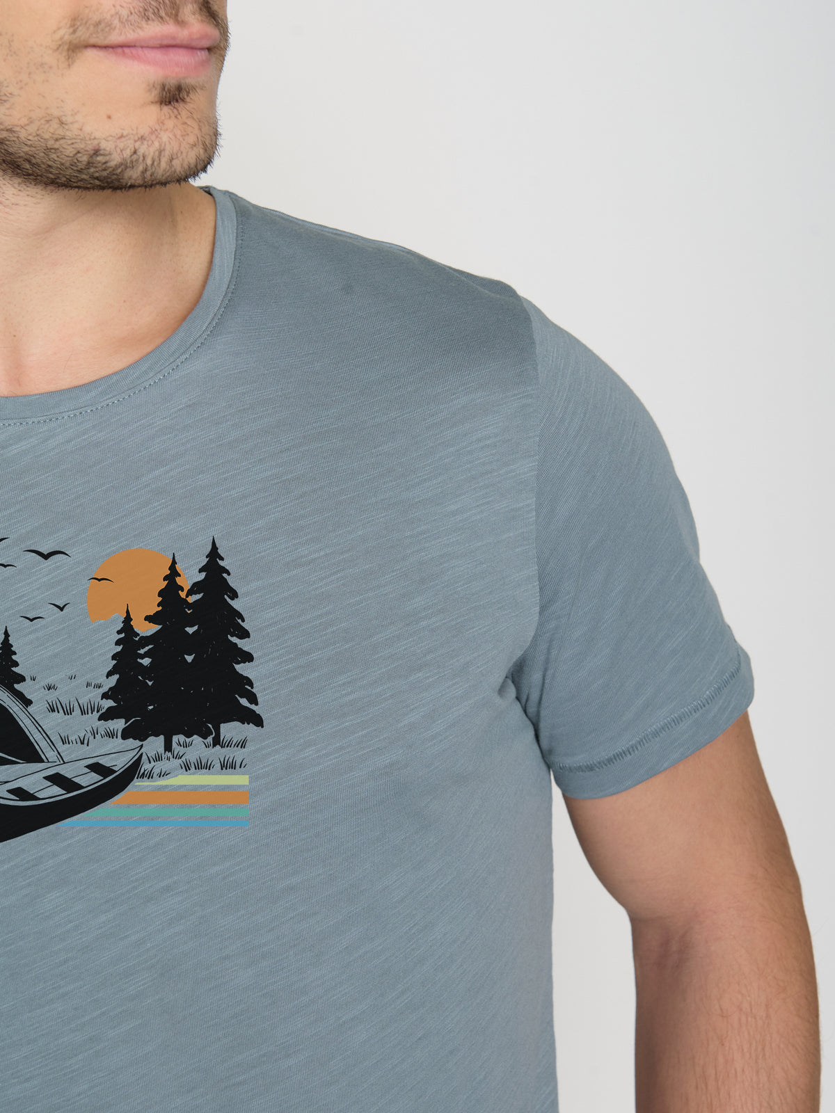 Blau:  Lässiges T-Shirt aus Bio-Baumwolle für Herren [22945]