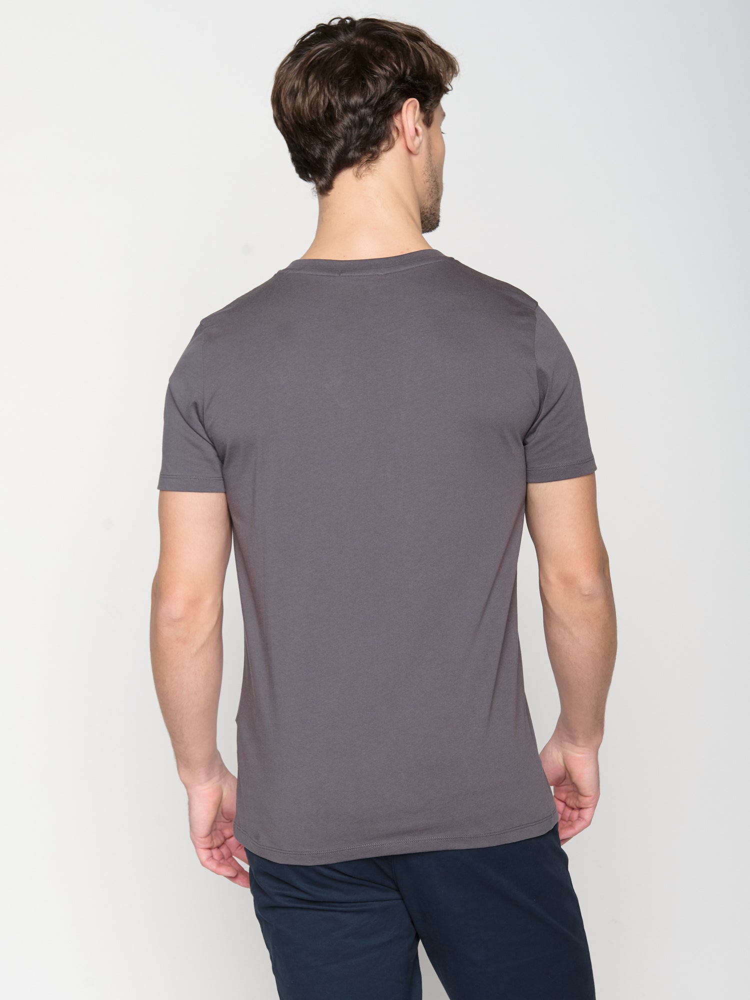 Grau:  Sportliches T-Shirt aus Bio-Baumwolle für Herren [23048]