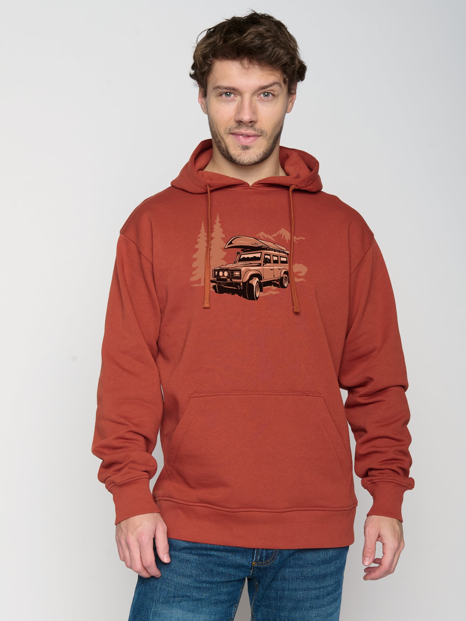 Clay Red: Gemütlicher Hoodie aus Bio-Baumwolle für Herren [23072]