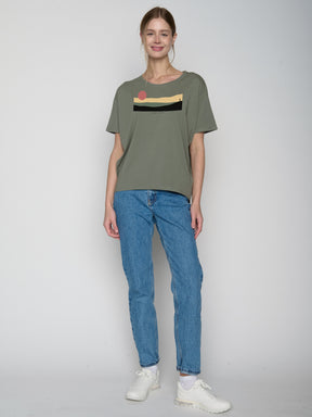 Olive: Lässiges T-Shirt aus Bio-Baumwoll-Mix für Damen [23129]