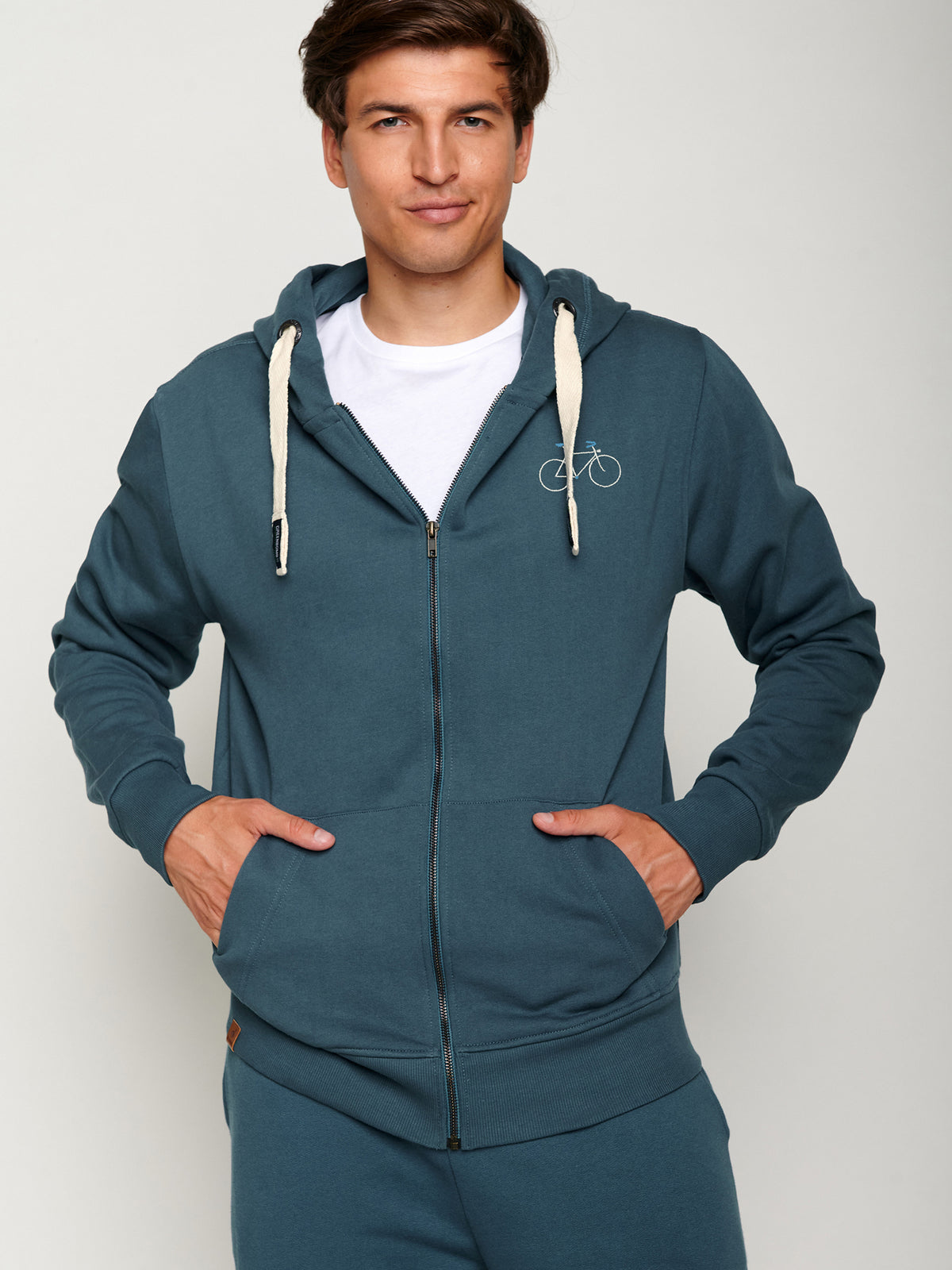 Blue Stone: Entspannte Zipjacke aus Bio-Baumwolle für Herren [24715]