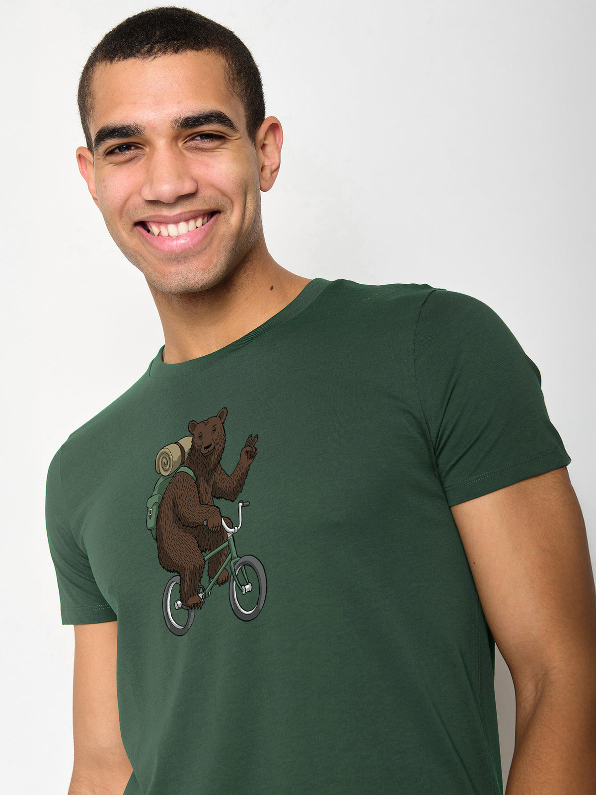 Bottle Green: Sportliches T-Shirt aus Bio-Baumwolle für Herren [24728]