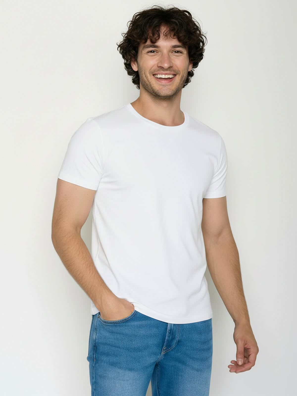 White: Sportliches T-Shirt aus Bio-Baumwolle für Herren [24794]
