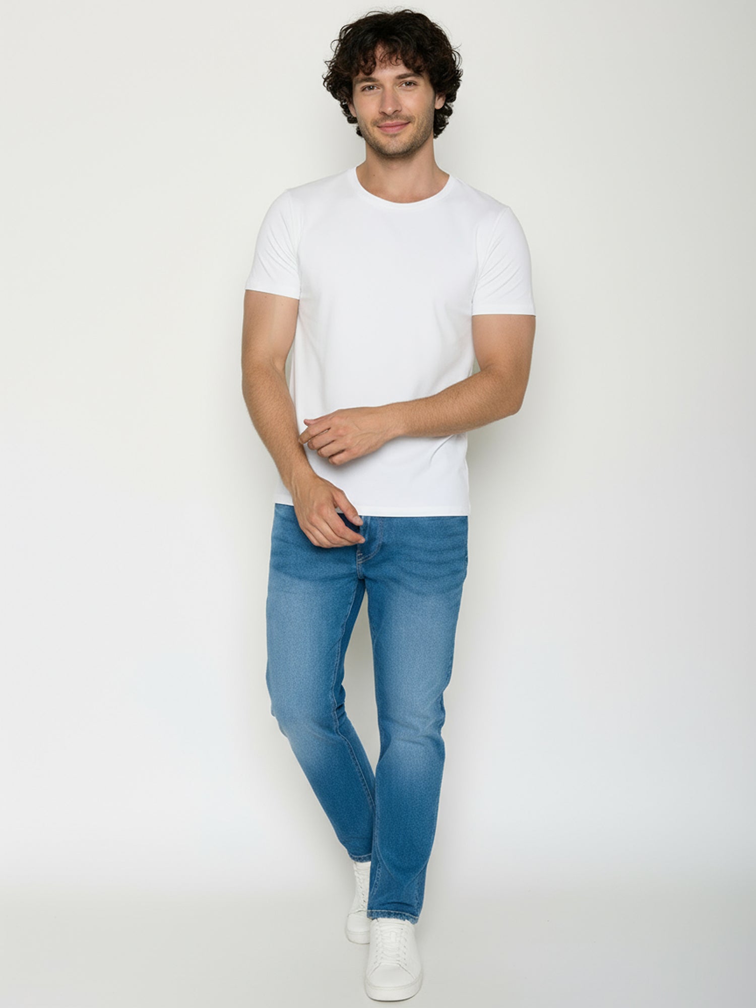 White: Sportliches T-Shirt aus Bio-Baumwolle für Herren [24796]