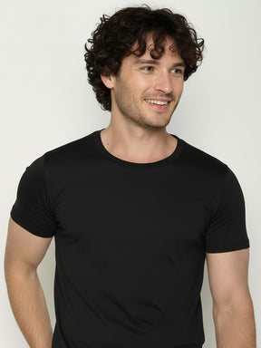 Black: Sportliches T-Shirt aus Bio-Baumwolle für Herren [24800]